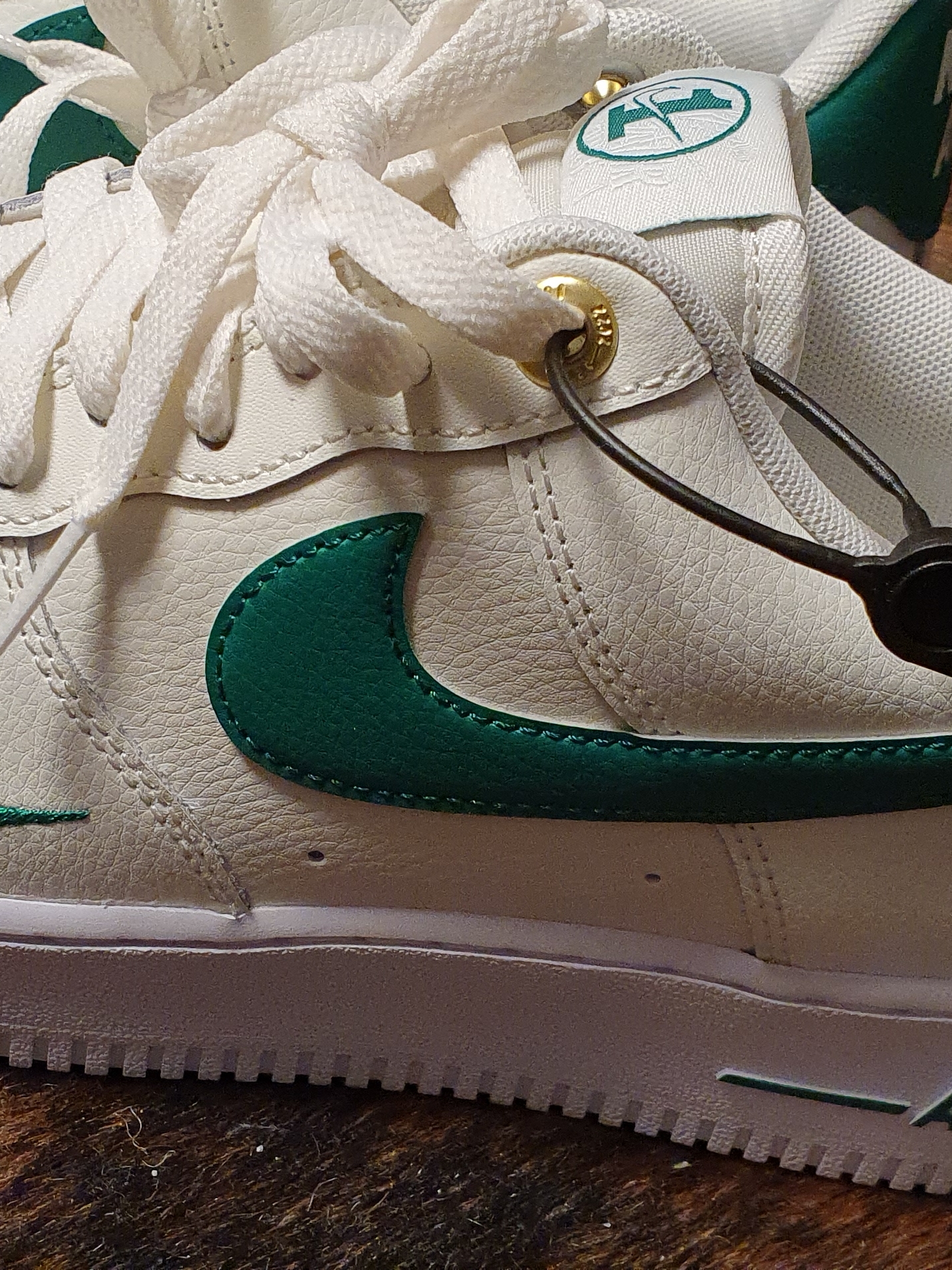 Nike Air Force 1 '07 LV8 40th Anniversary Join Forces Sail Malachite 착용 스타일 - 2