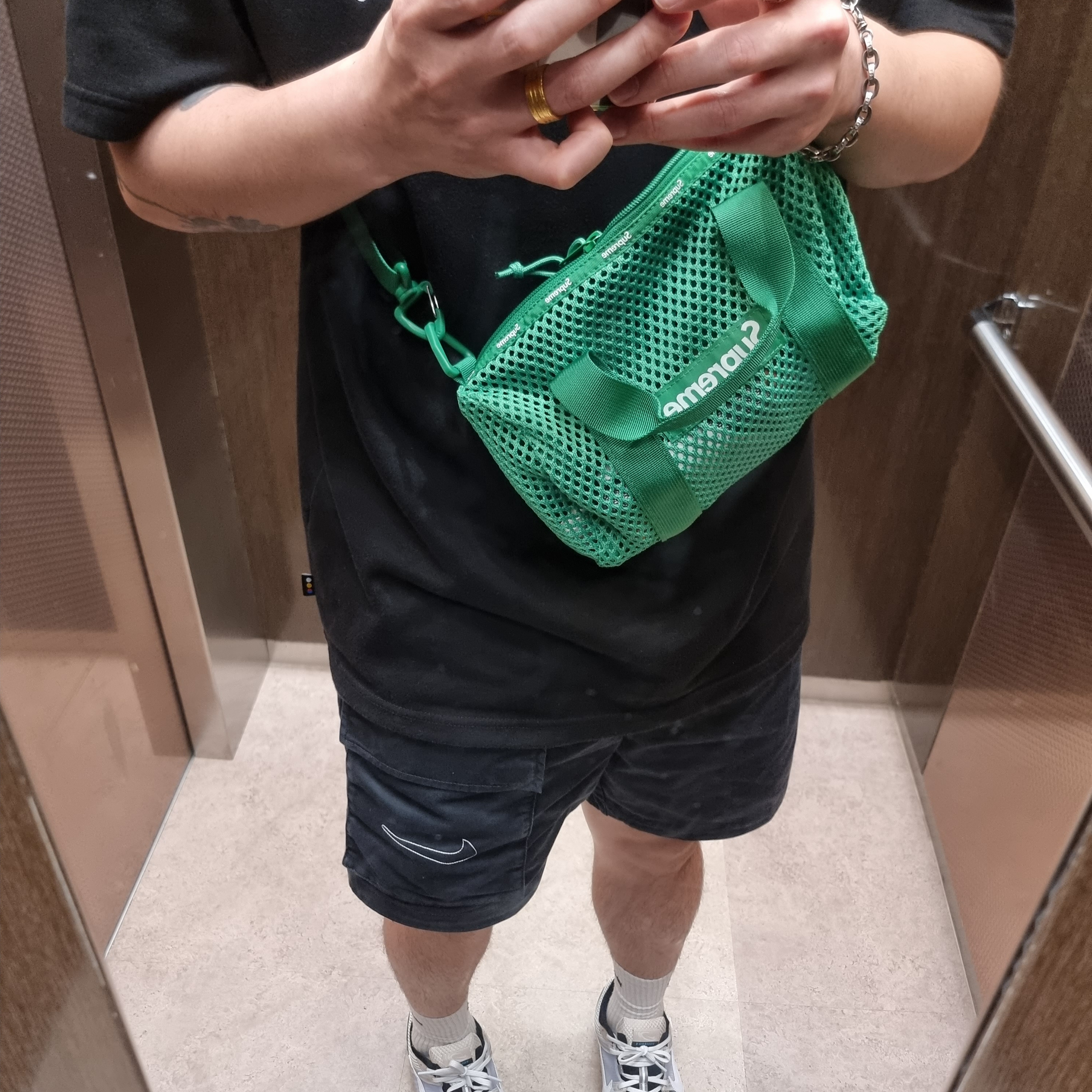 Supreme Mesh Mini Duffle Bag Green - 23SS, Nike Zoom Vomero 5 Light Bone and Black 착용 스타일
