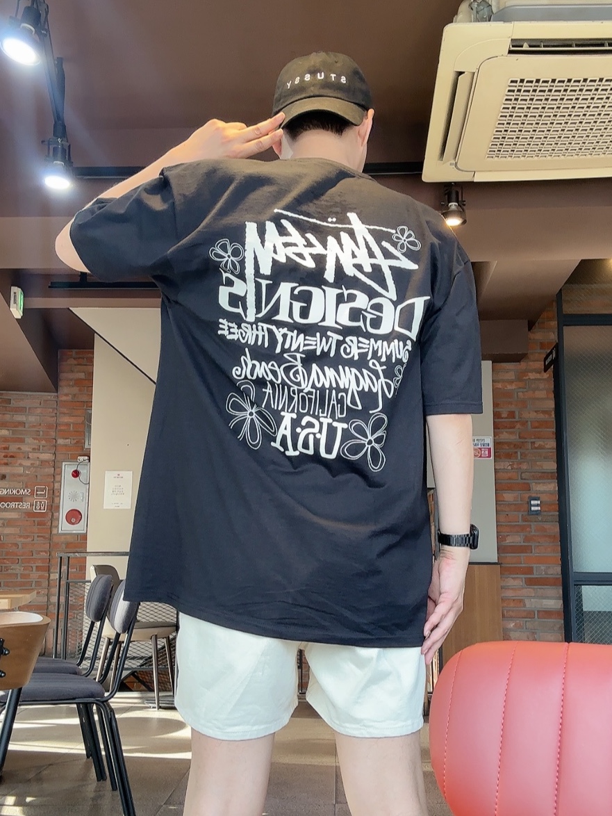 Stussy Summer LB T-Shirt Black 착용 스타일 - 1