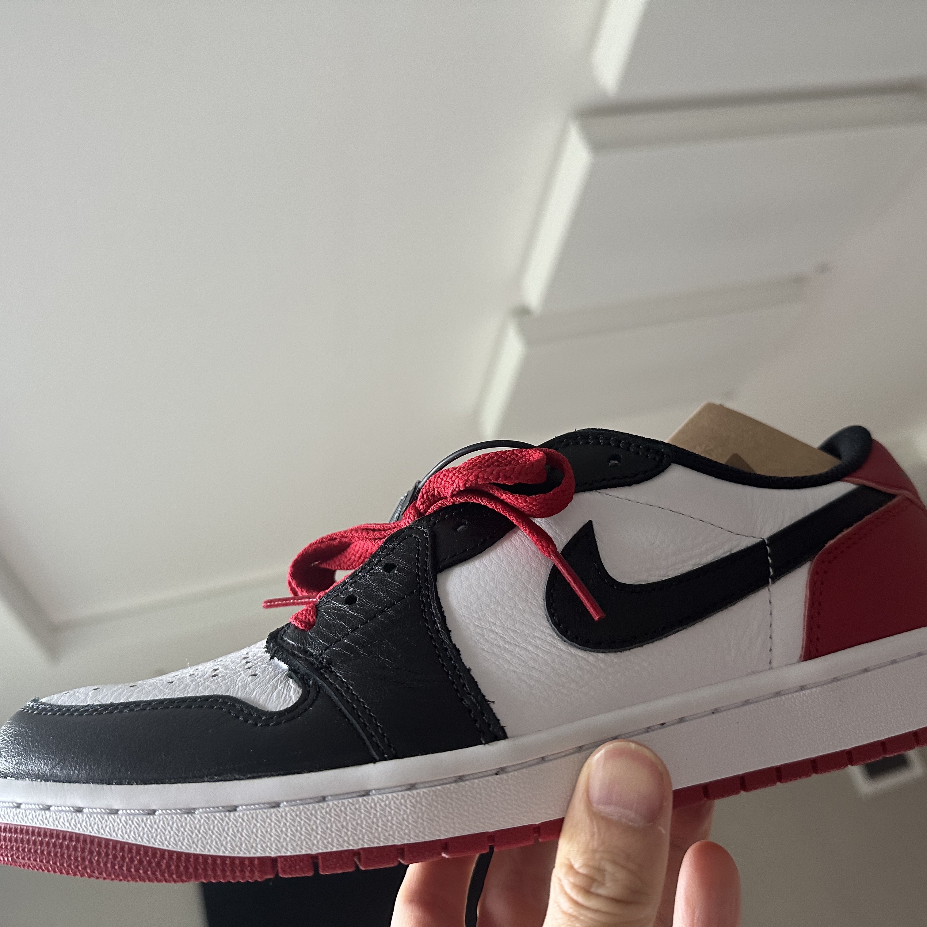 Jordan 1 Retro Low OG Black Toe 착용 스타일