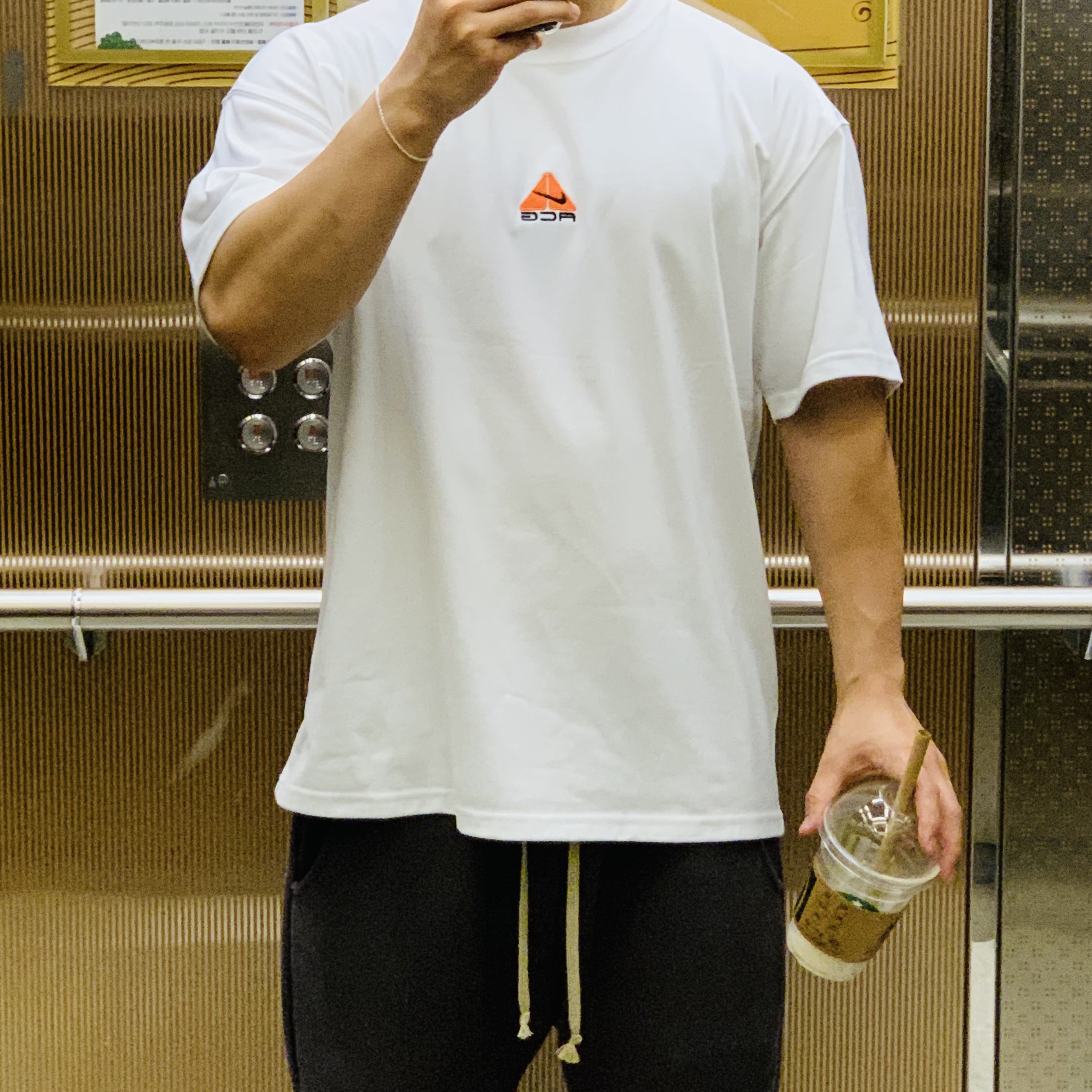 Nike ACG LBR Lungs T-Shirt Summit White - Asia 착용 스타일