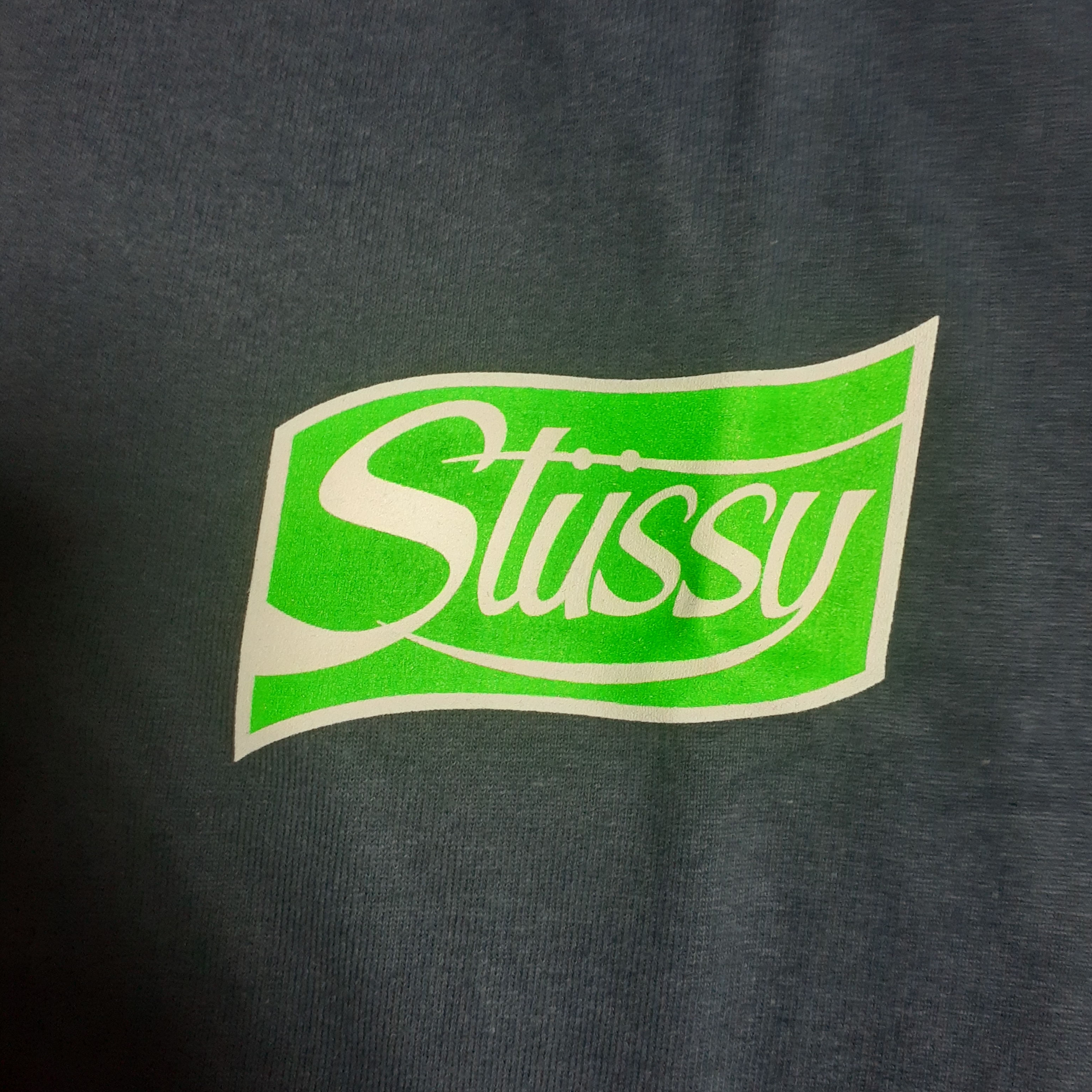 Stussy Soda Can T-Shirt Navy 착용 스타일