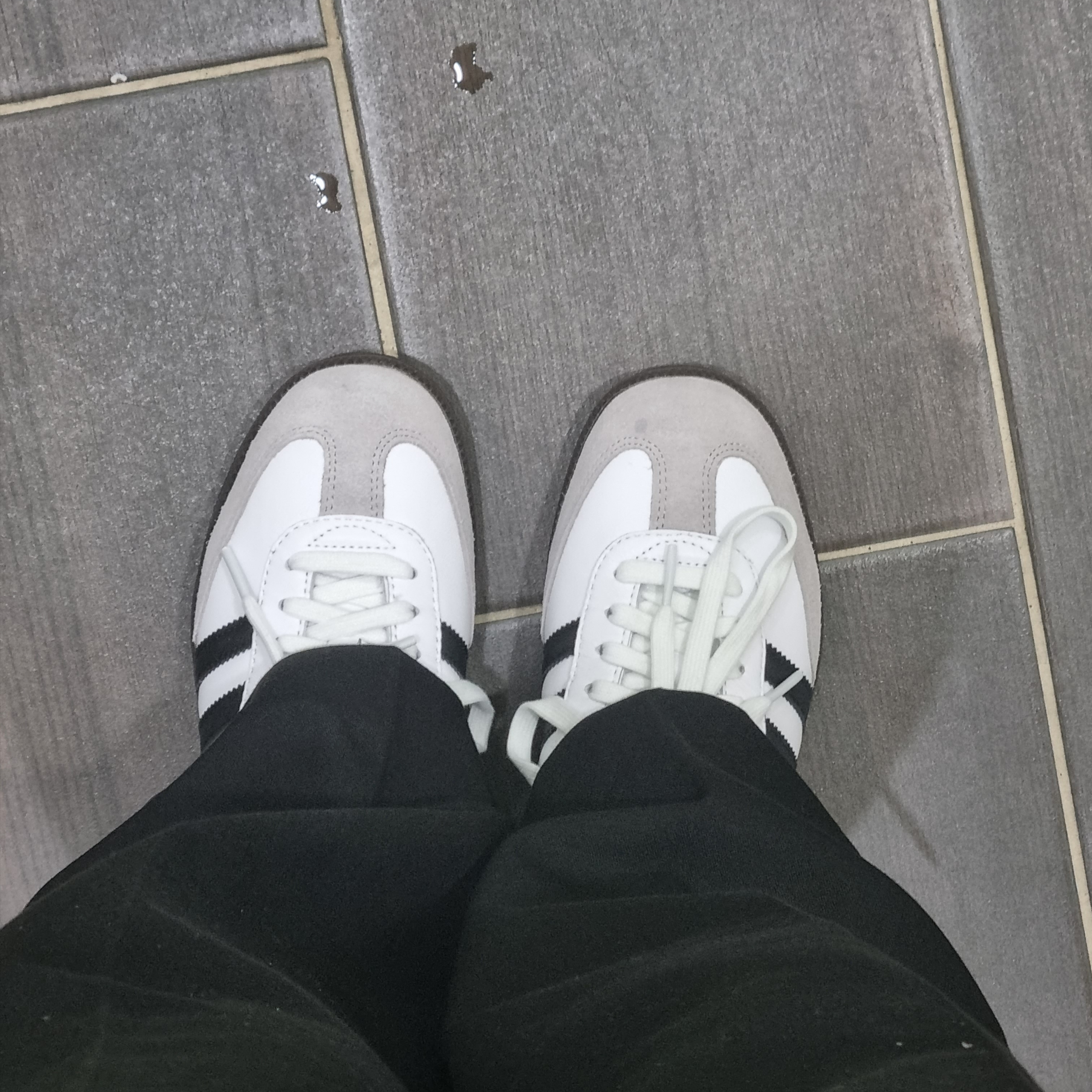 Adidas Samba OG Cloud White 착용 스타일