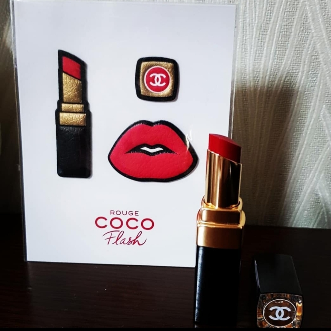 Chanel Rouge Coco Flash 148 Lively, Chanel Rouge Coco Flash 92 Amour 착용 스타일 - 3