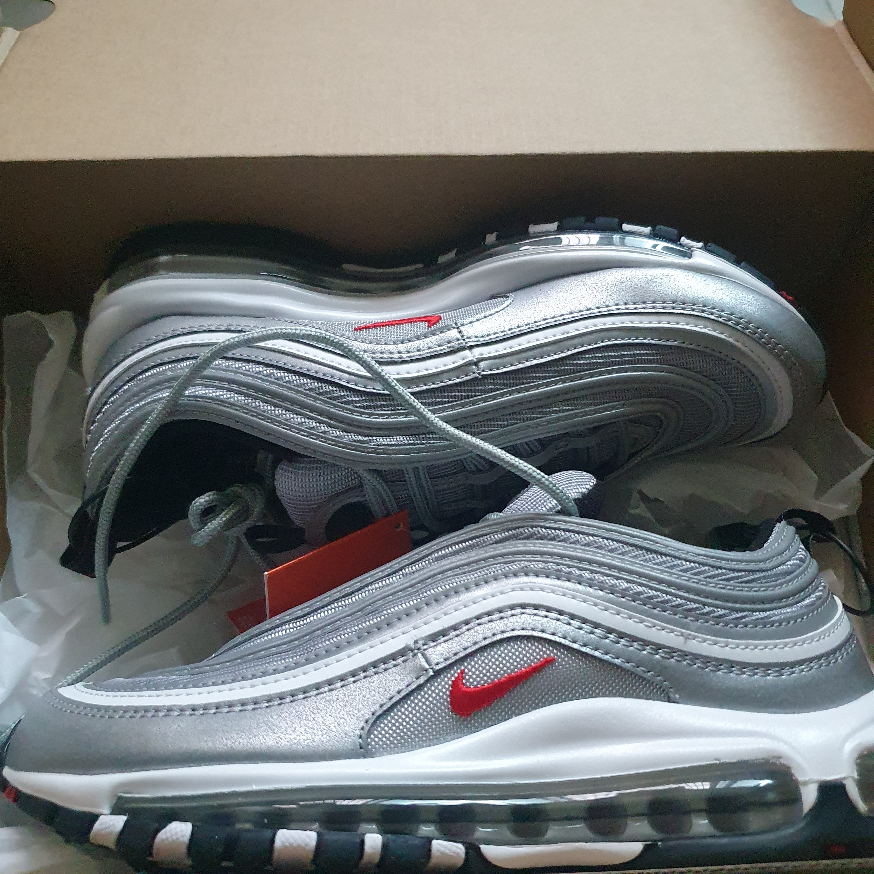 Nike Air Max 97 OG Silver Bullet 2022 착용 스타일 - 3