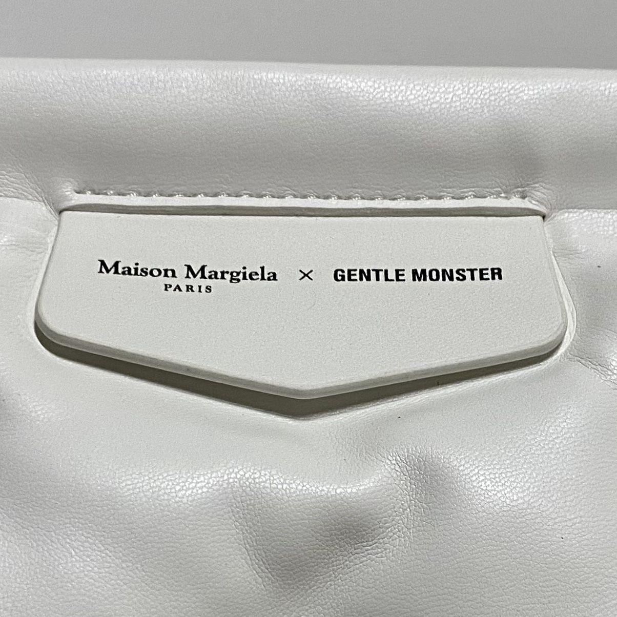 Gentle Monster x Maison Margiela MM002 White Black 착용 스타일