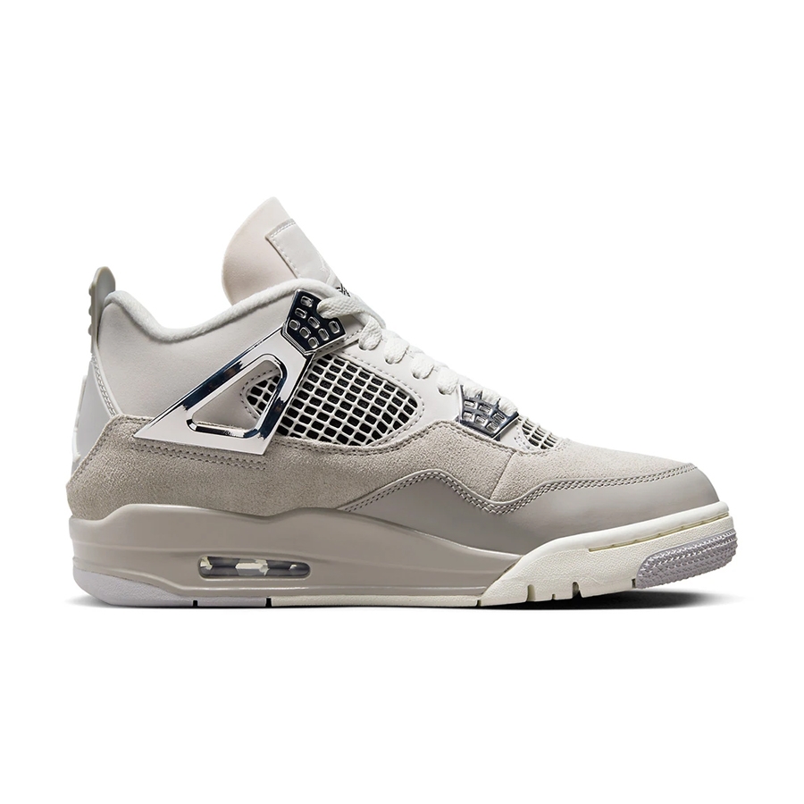 (W) Jordan 4 Retro Frozen Moments 착용 스타일 - 2