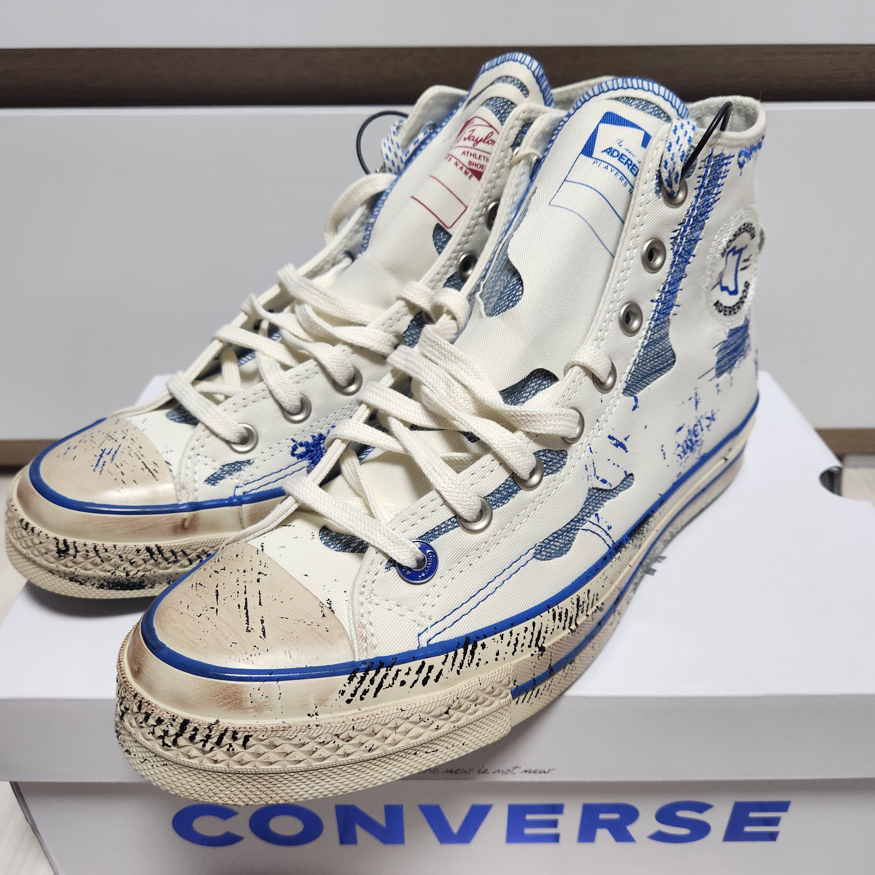 Converse x Ader Error Chuck 70 High White 착용 스타일 - 1