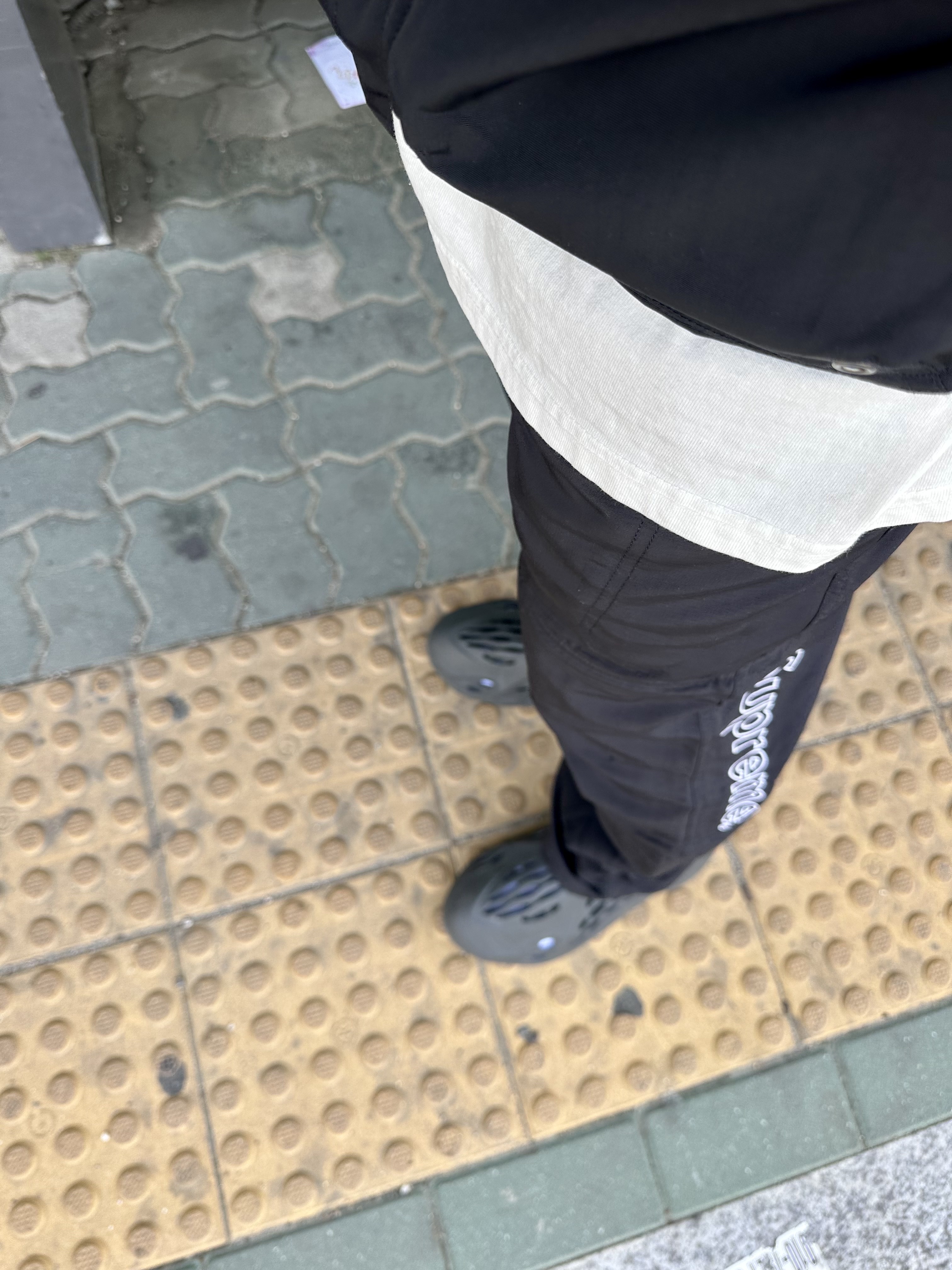 Supreme x The North Face Trekking Convertible Jacket Black - 22SS, Supreme x The North Face Trekking Zip-Off Belted Pants Black - 22SS 착용 스타일 - 2