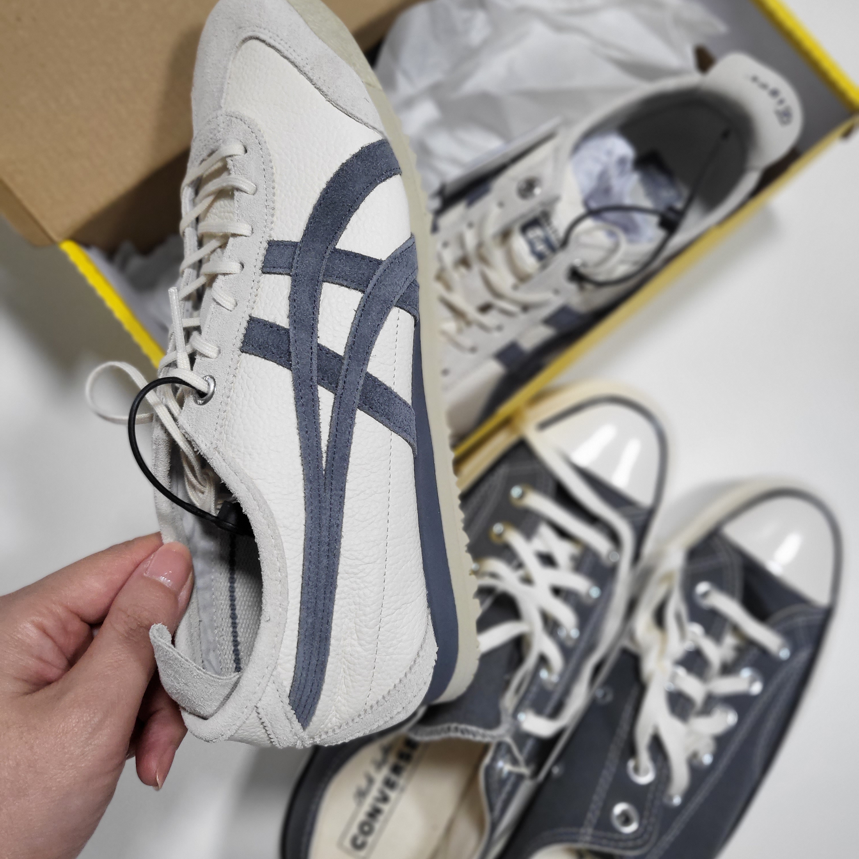 Onitsuka Tiger Mexico 66 SD Birch Metropolis 착용 스타일