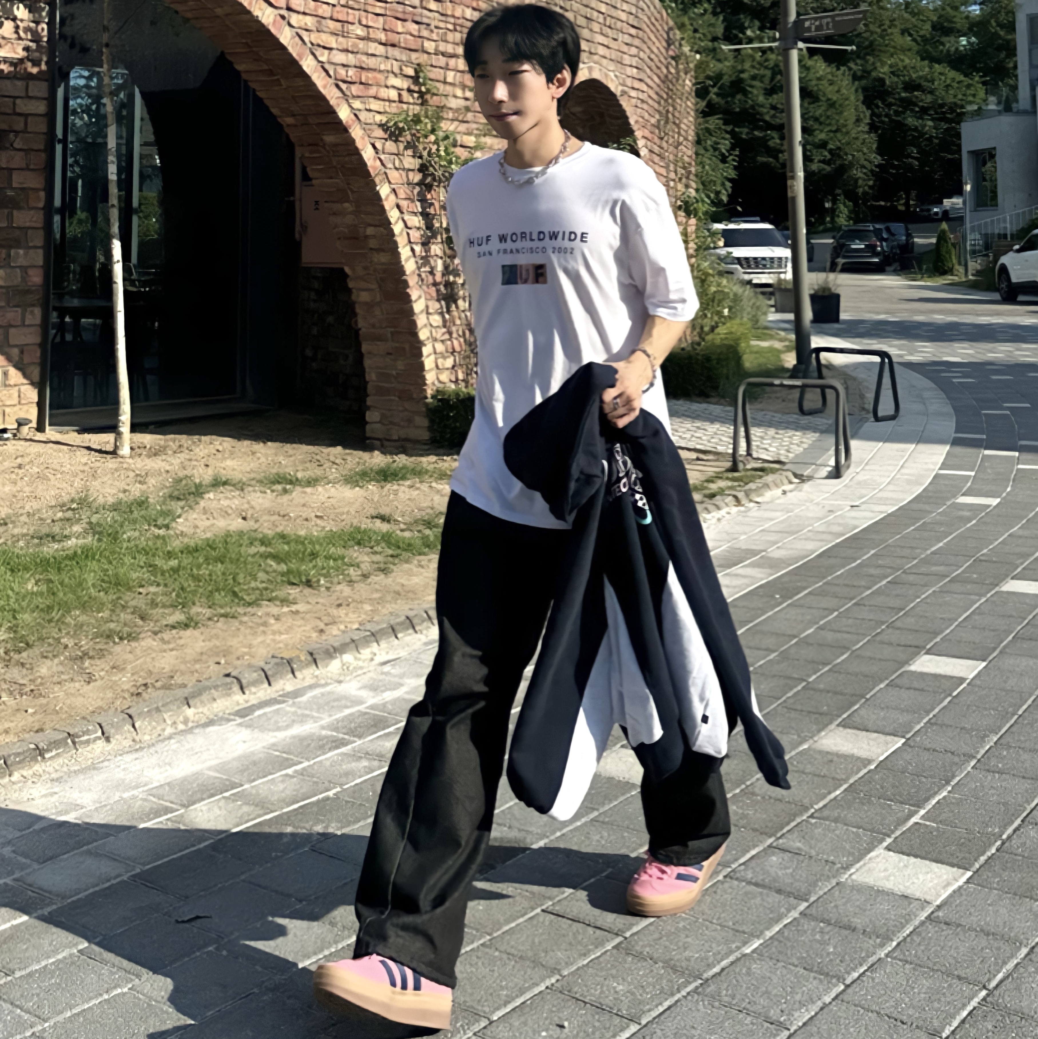 (W) Adidas Gazelle Bold Pink Glow Victory Blue 착용 스타일 - 5