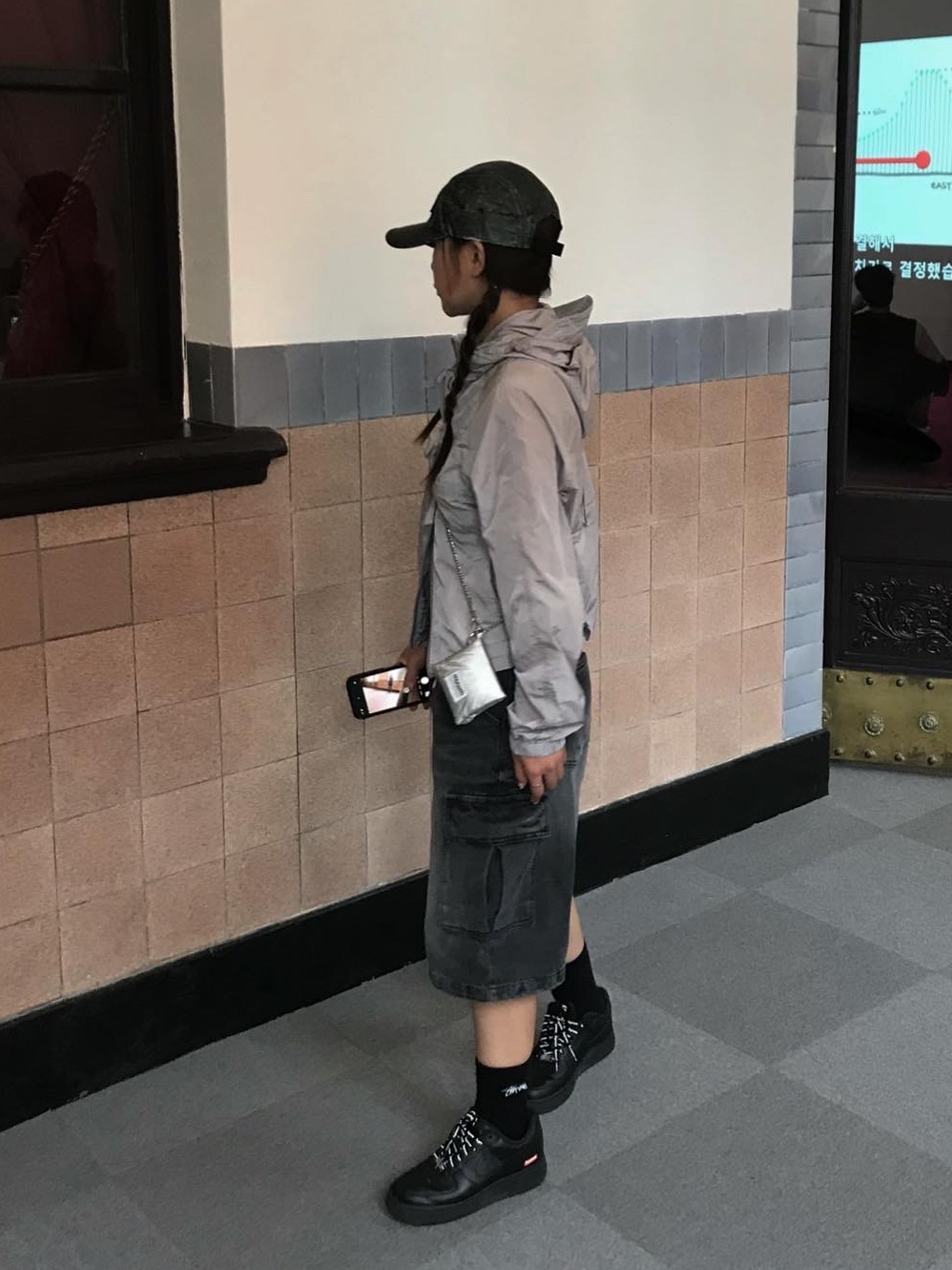 Supreme Reflective Dyed Camp Cap Black - 21SS, Stussy Small Stock Crew Socks Black (3 Pack) 착용 스타일 - 3