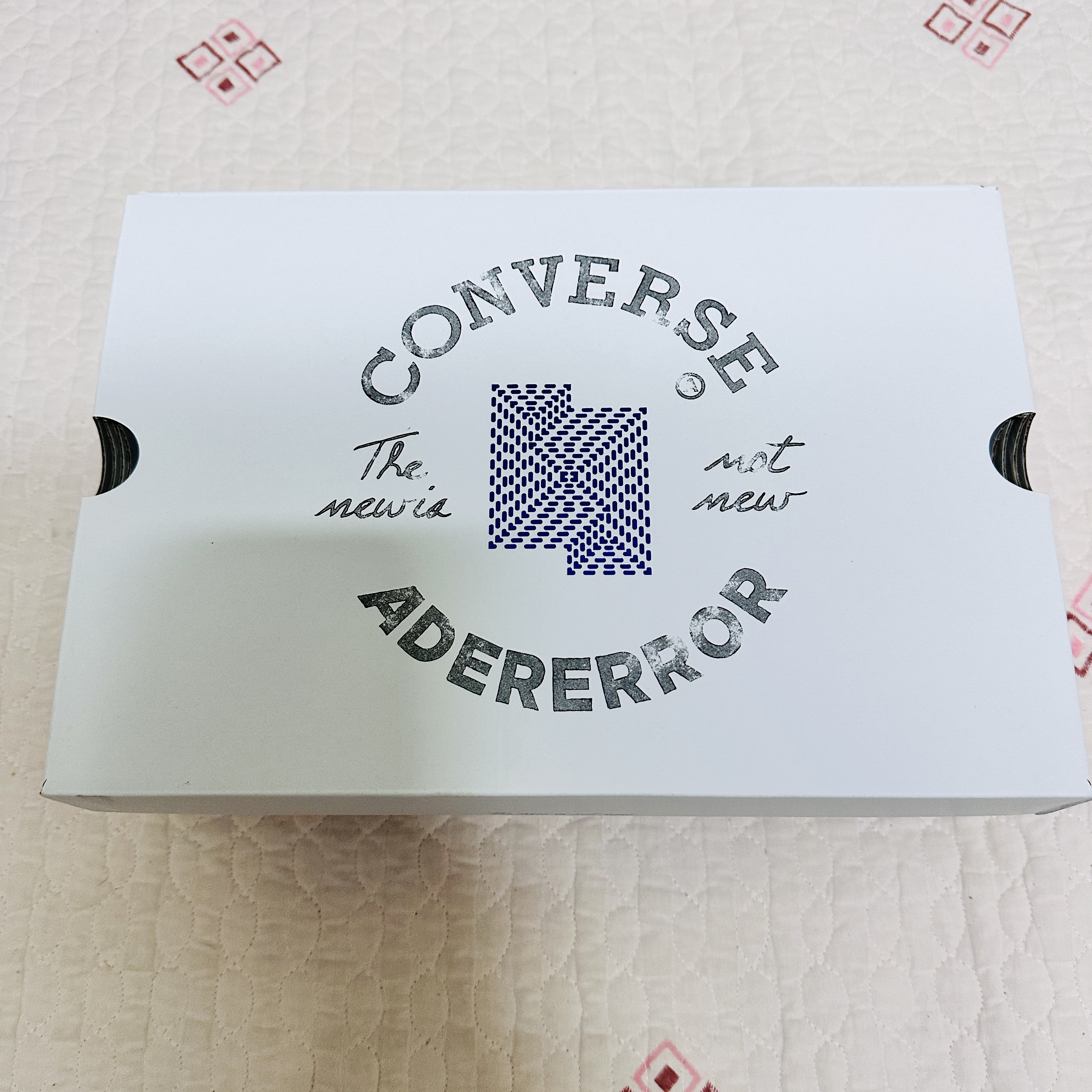 Converse x Ader Error Chuck 70 High White 착용 스타일 - 5