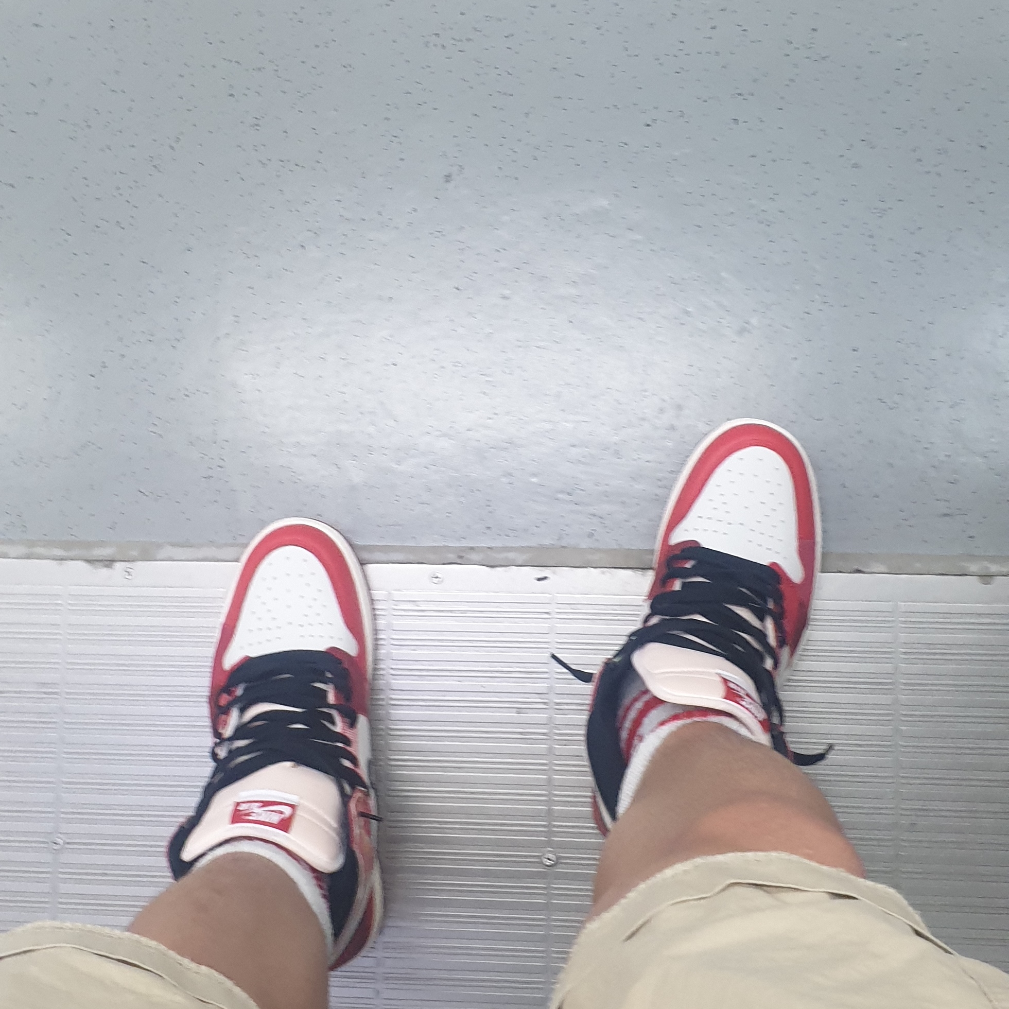 Jordan 1 Retro High Spider-Man Next Chapter 착용 스타일