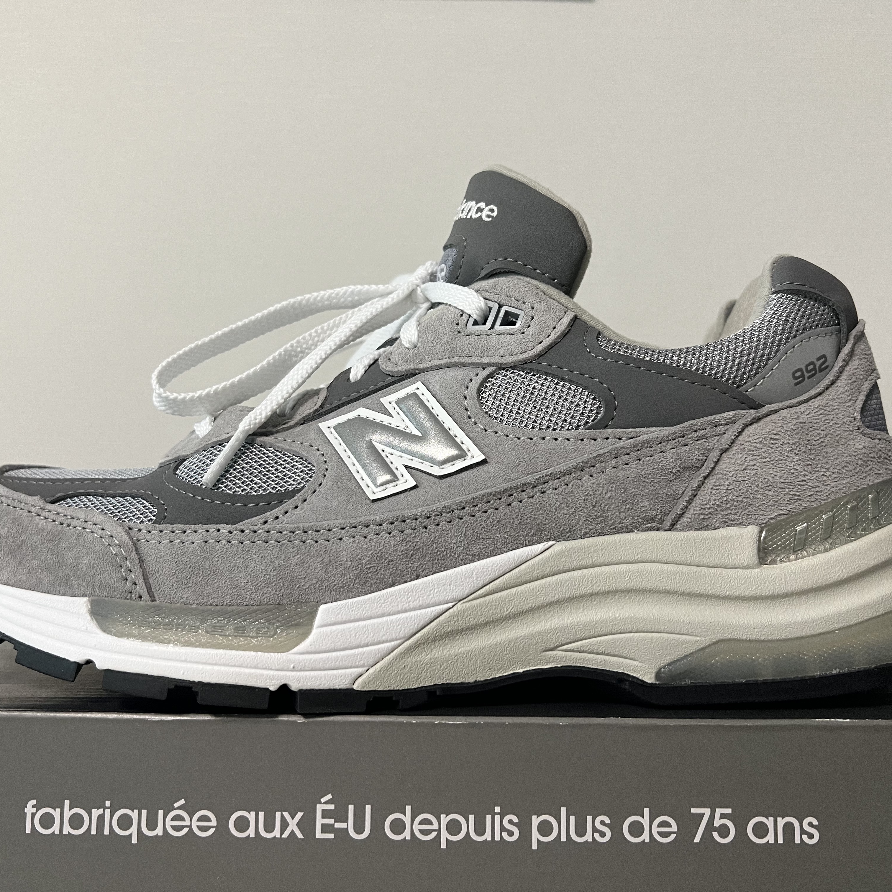 New Balance 992 Made in USA Grey - D Standard 착용 스타일