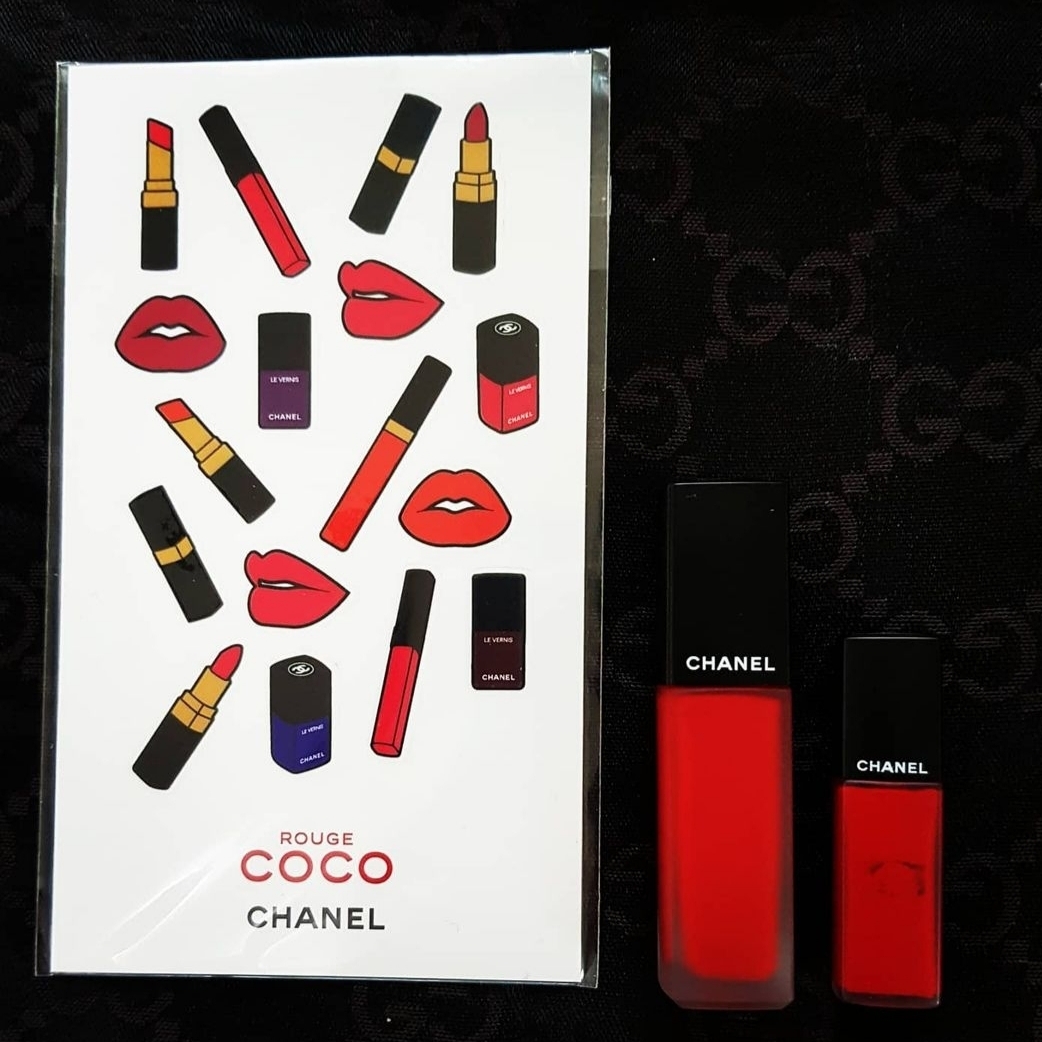 Chanel Rouge Coco Flash 148 Lively, Chanel Rouge Coco Flash 92 Amour 착용 스타일 - 2