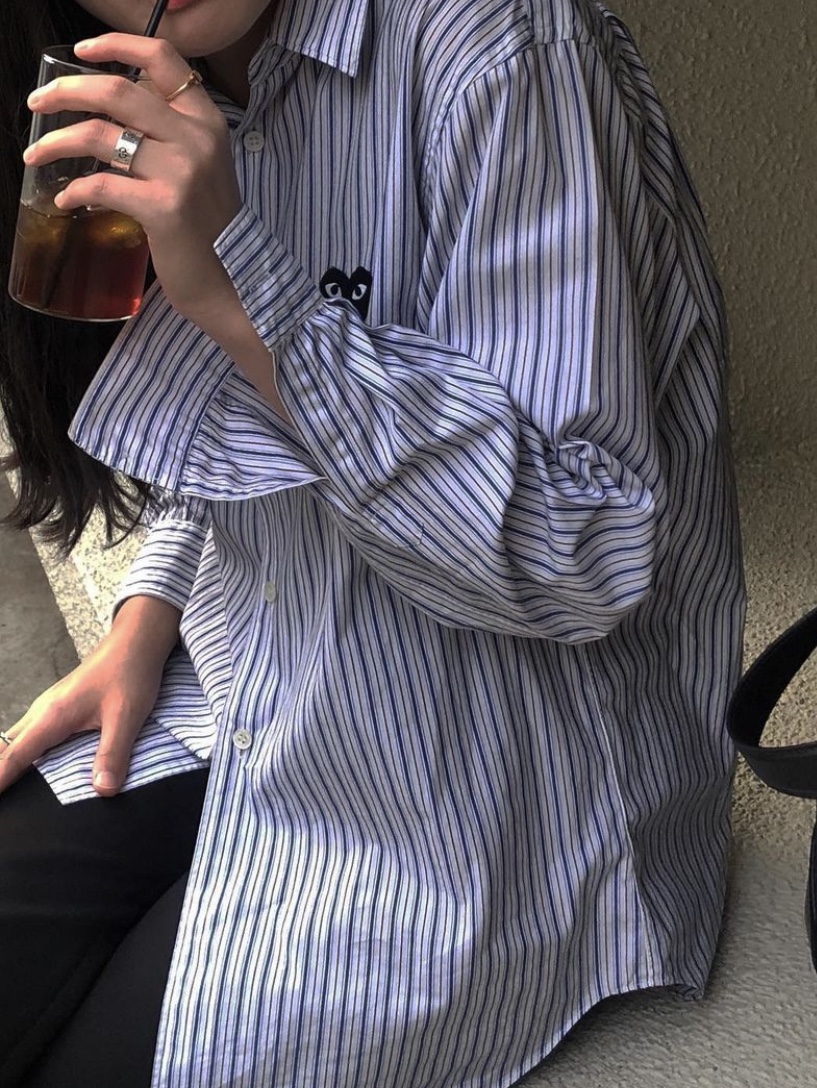 Play Comme des Garcons Striped Black Heart Shirt White, Play Comme des Garcons Striped Black Heart Shirt Blue 착용 스타일