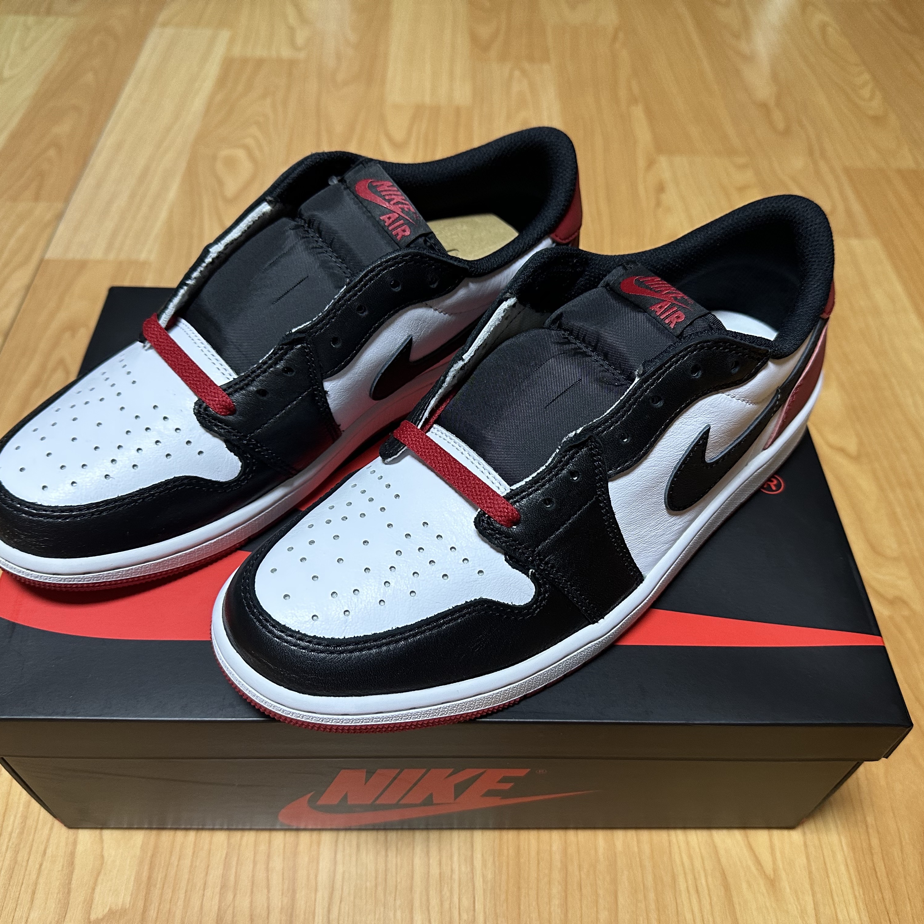 Jordan 1 Retro Low OG Black Toe 착용 스타일
