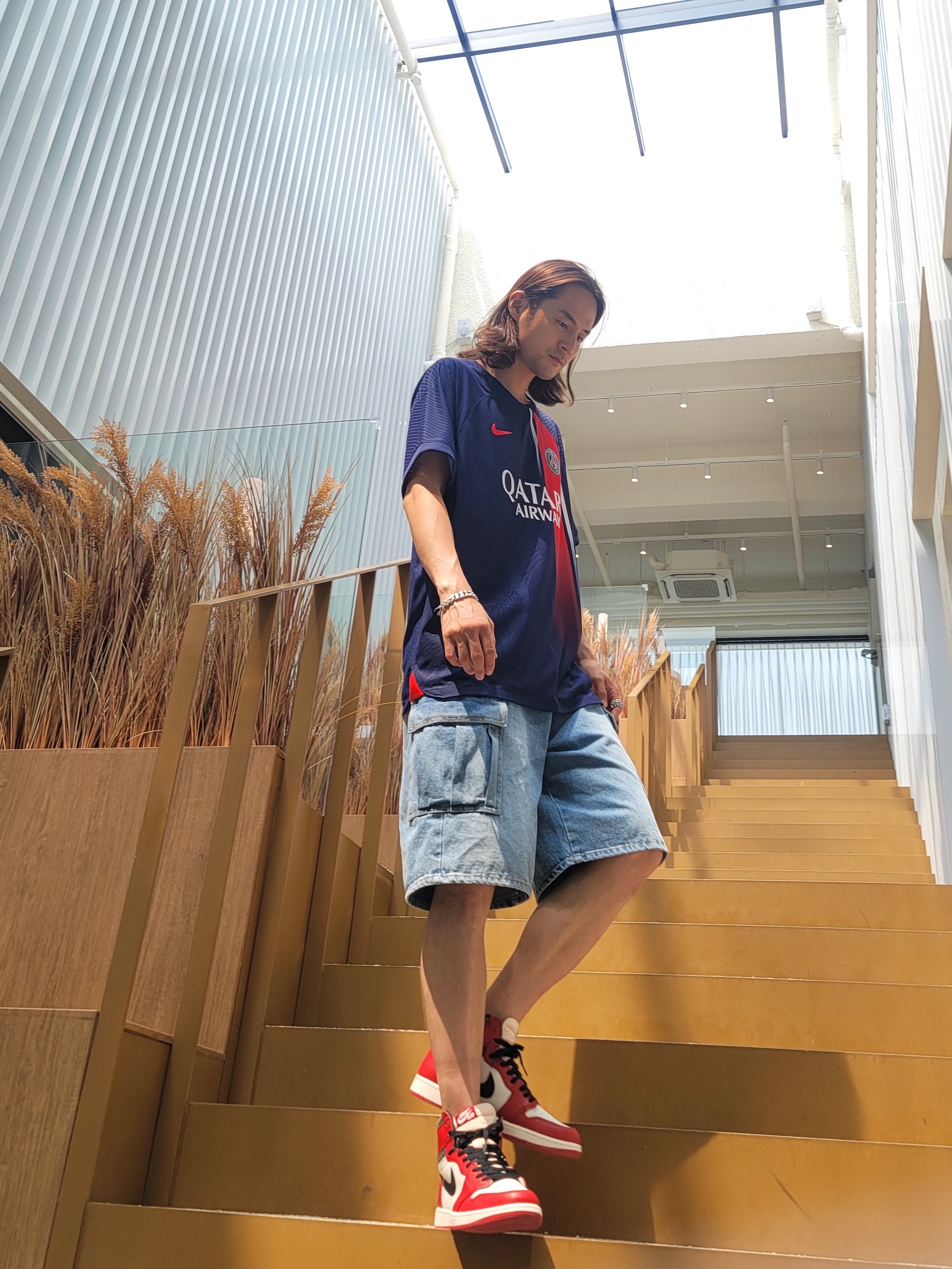 Nike Paris Saint-Germain 2023/24 Dri-Fit ADV Match Home SS Jersey Midnight Navy (Non Marking Ver.), Jordan 1 Retro High OG Chicago 2022 착용 스타일 - 2