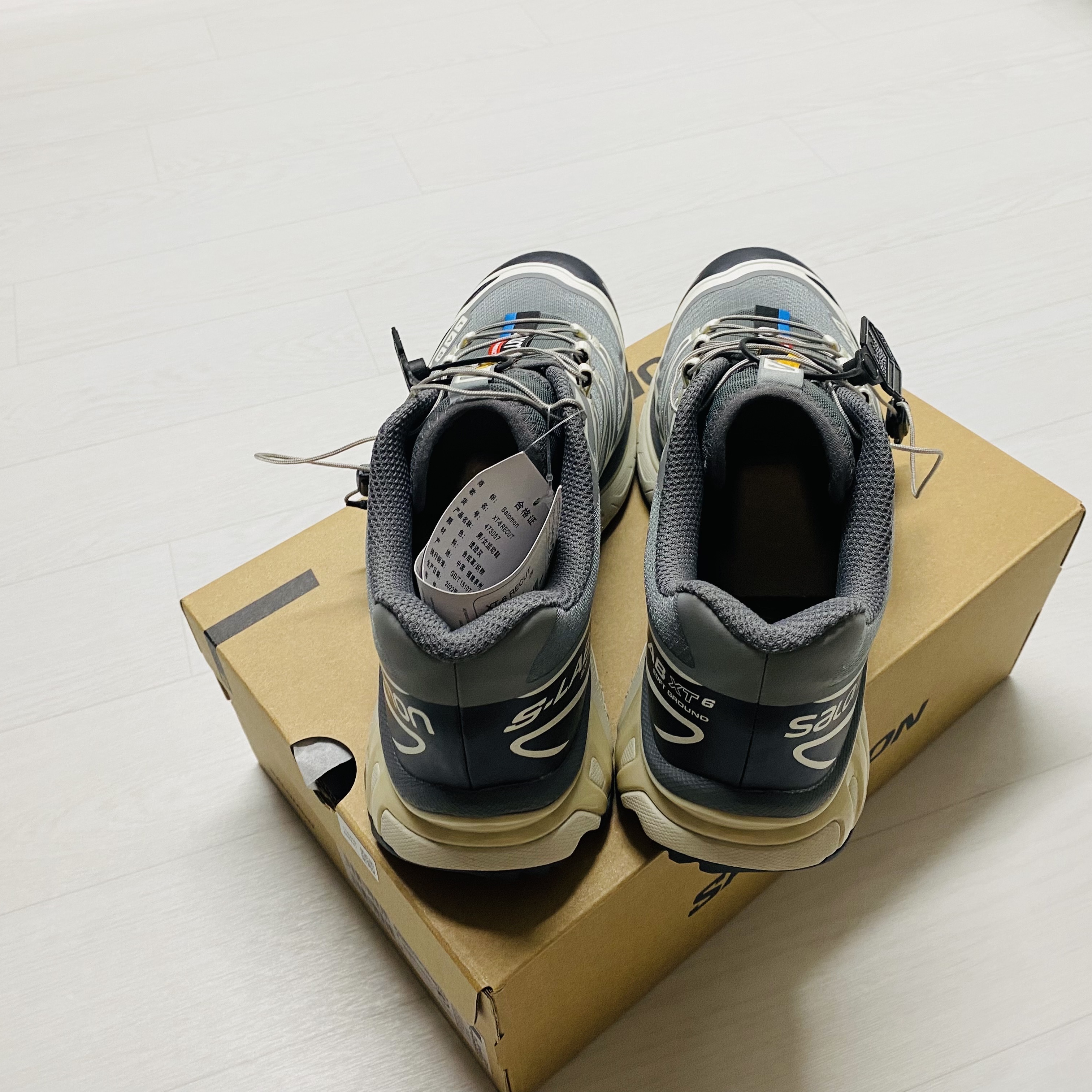 Salomon XT-6 Recut Phantom Vanilla Ice 착용 스타일 - 5