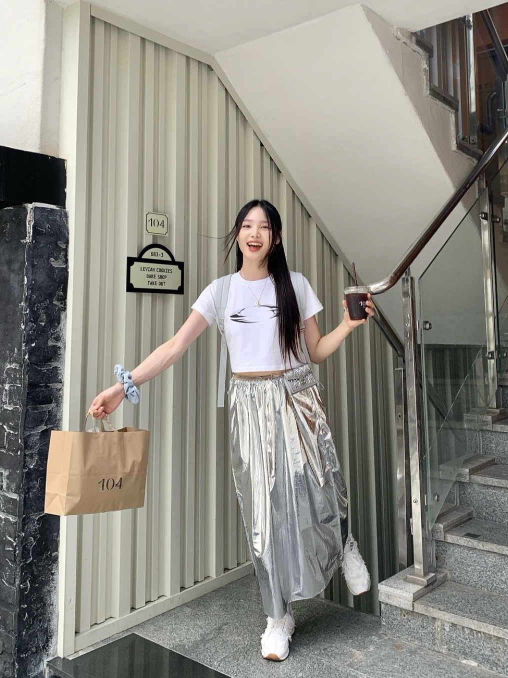 (W) New Balance x Miu Miu 574 Denim White 착용 스타일