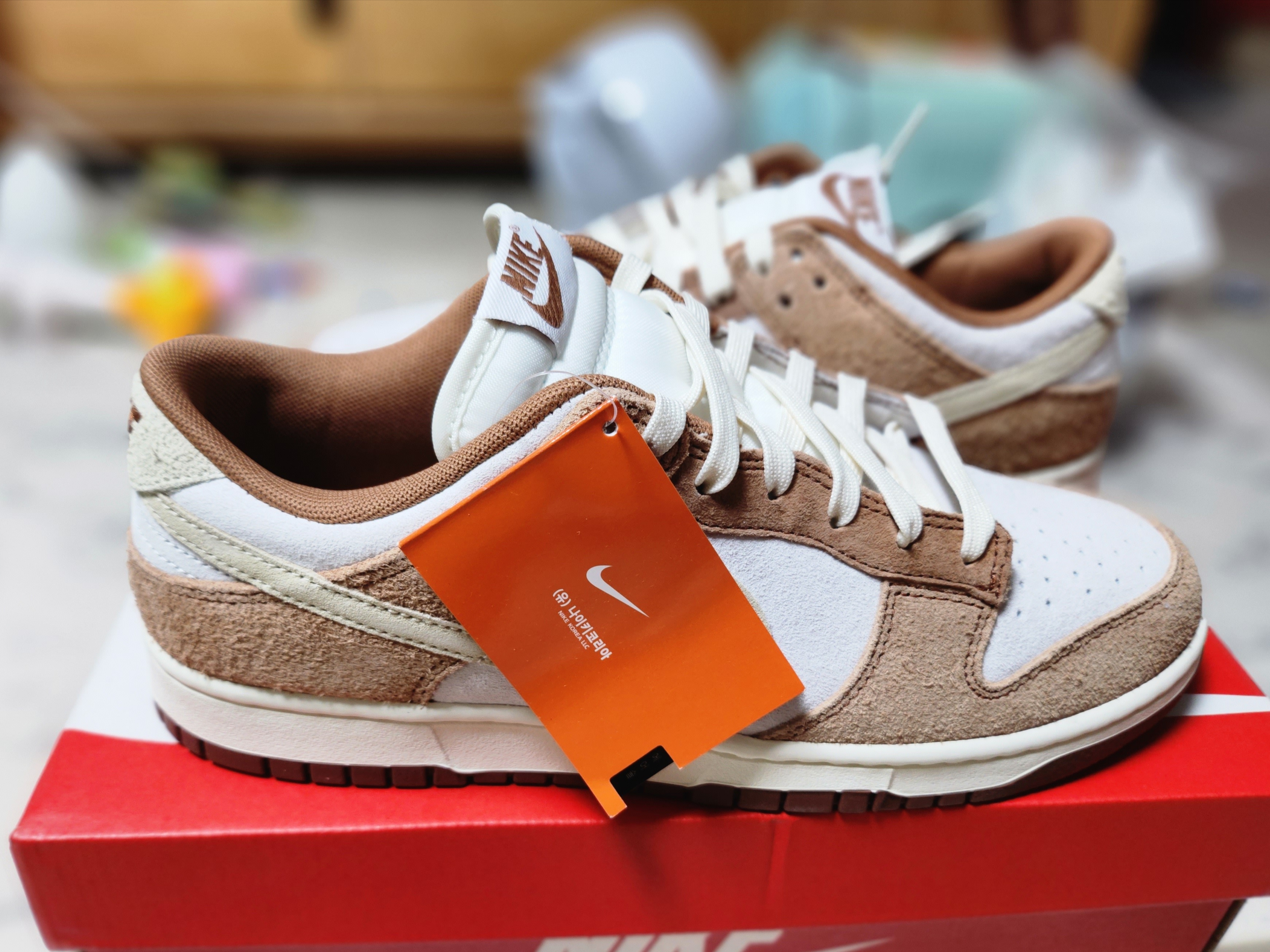 Nike Dunk Low Pro Premium Medium Curry 착용 스타일 - 2