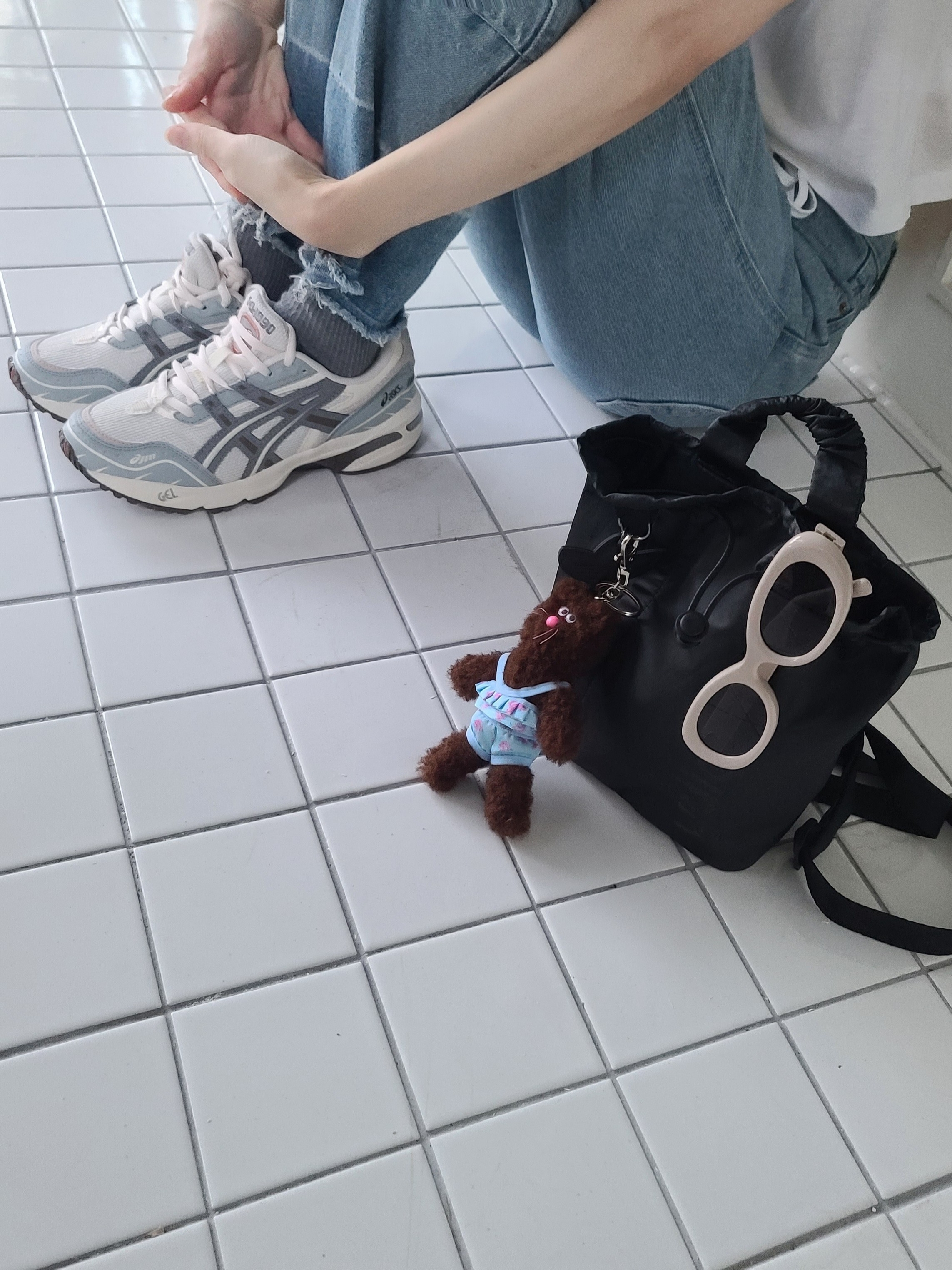 Asics Gel-1090 Blue Grey, STU x Monamhee Namhee 착용 스타일