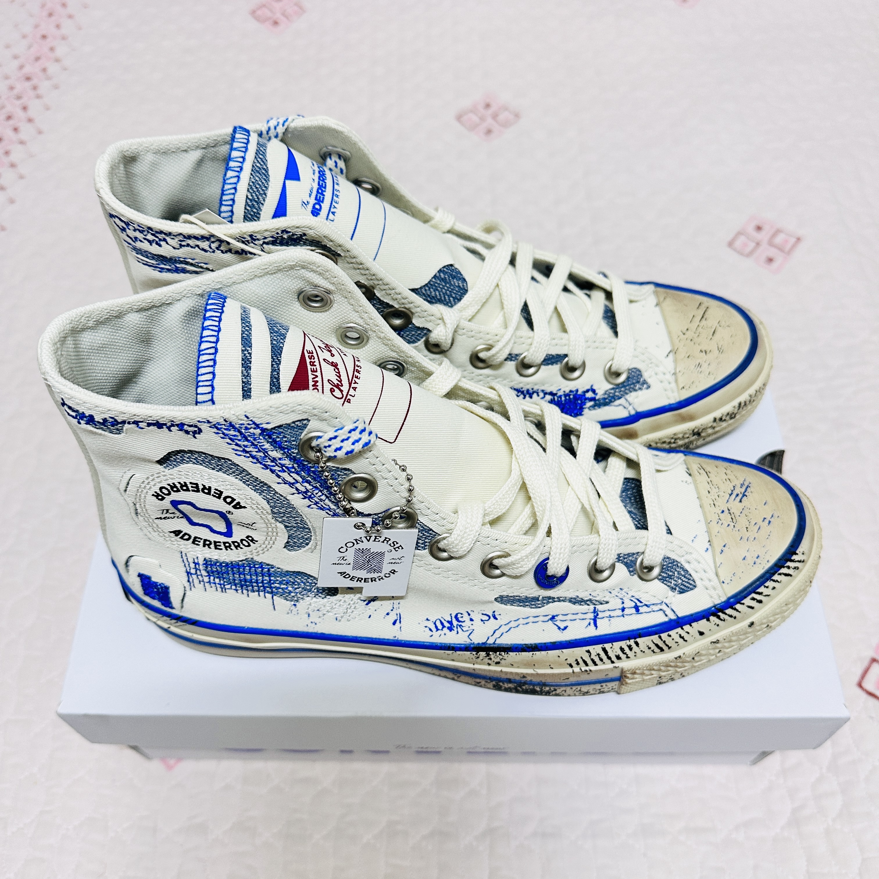 Converse x Ader Error Chuck 70 High White 착용 스타일 - 4