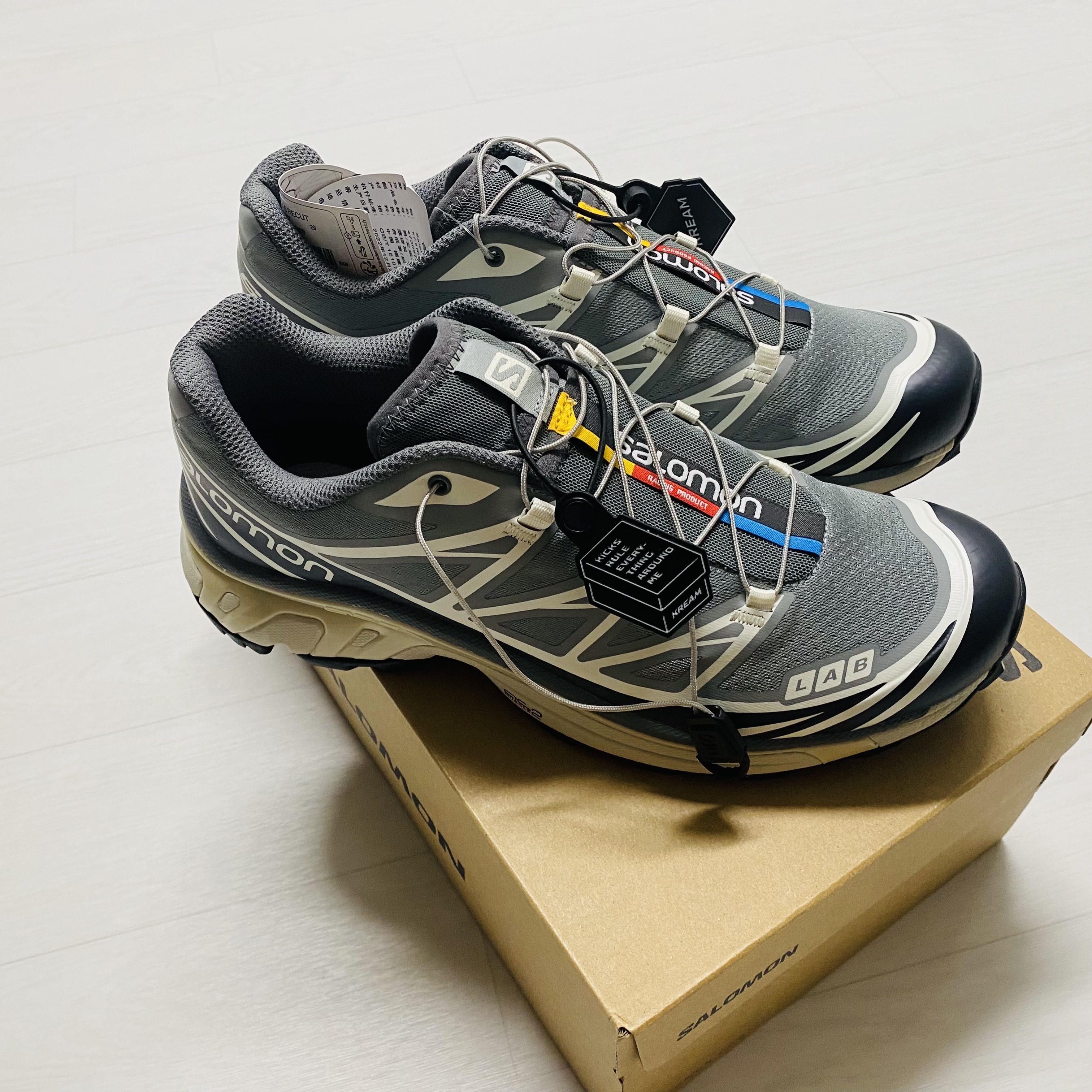 Salomon XT-6 Recut Phantom Vanilla Ice 착용 스타일 - 4