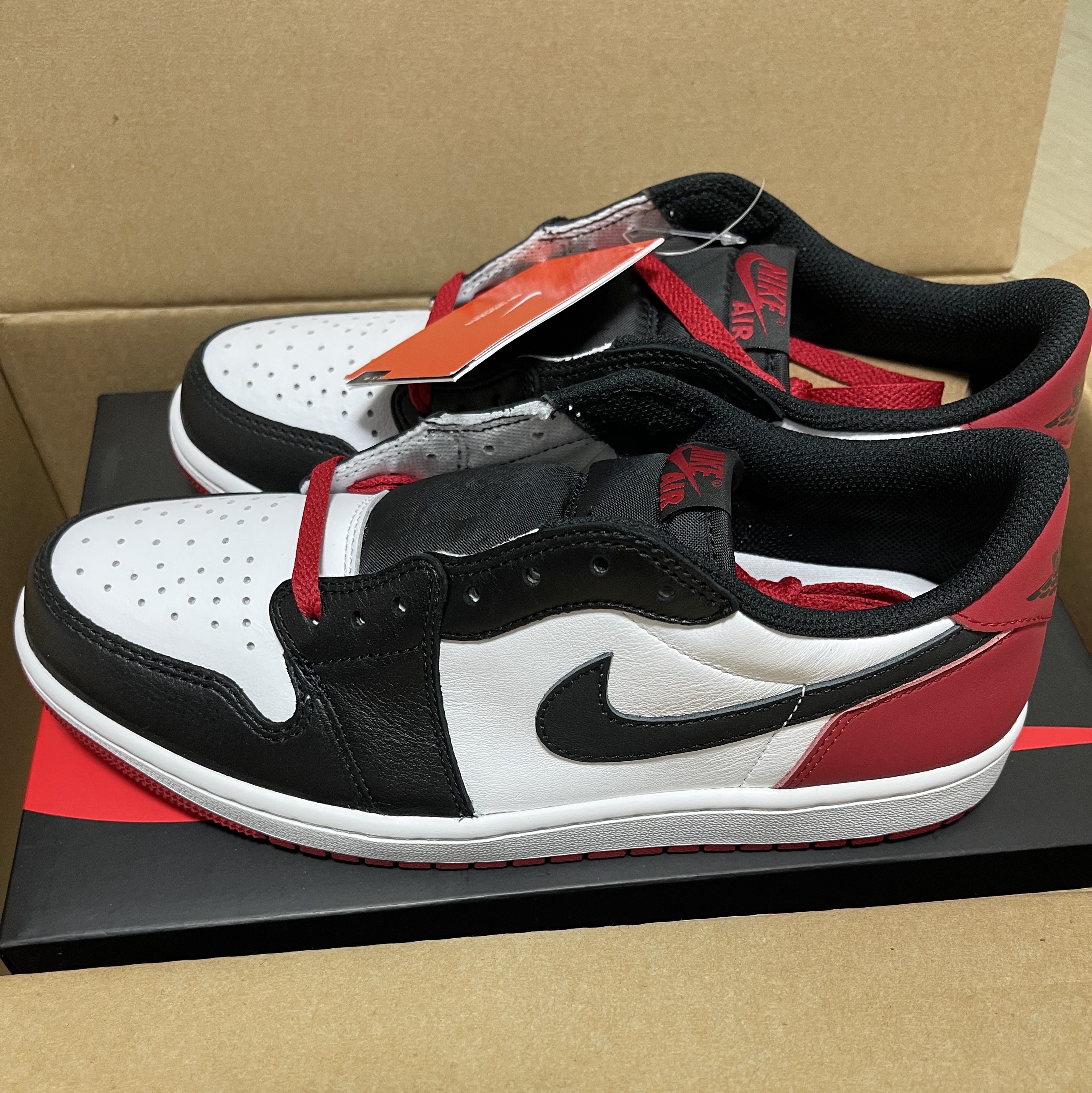 Jordan 1 Retro Low OG Black Toe 착용 스타일