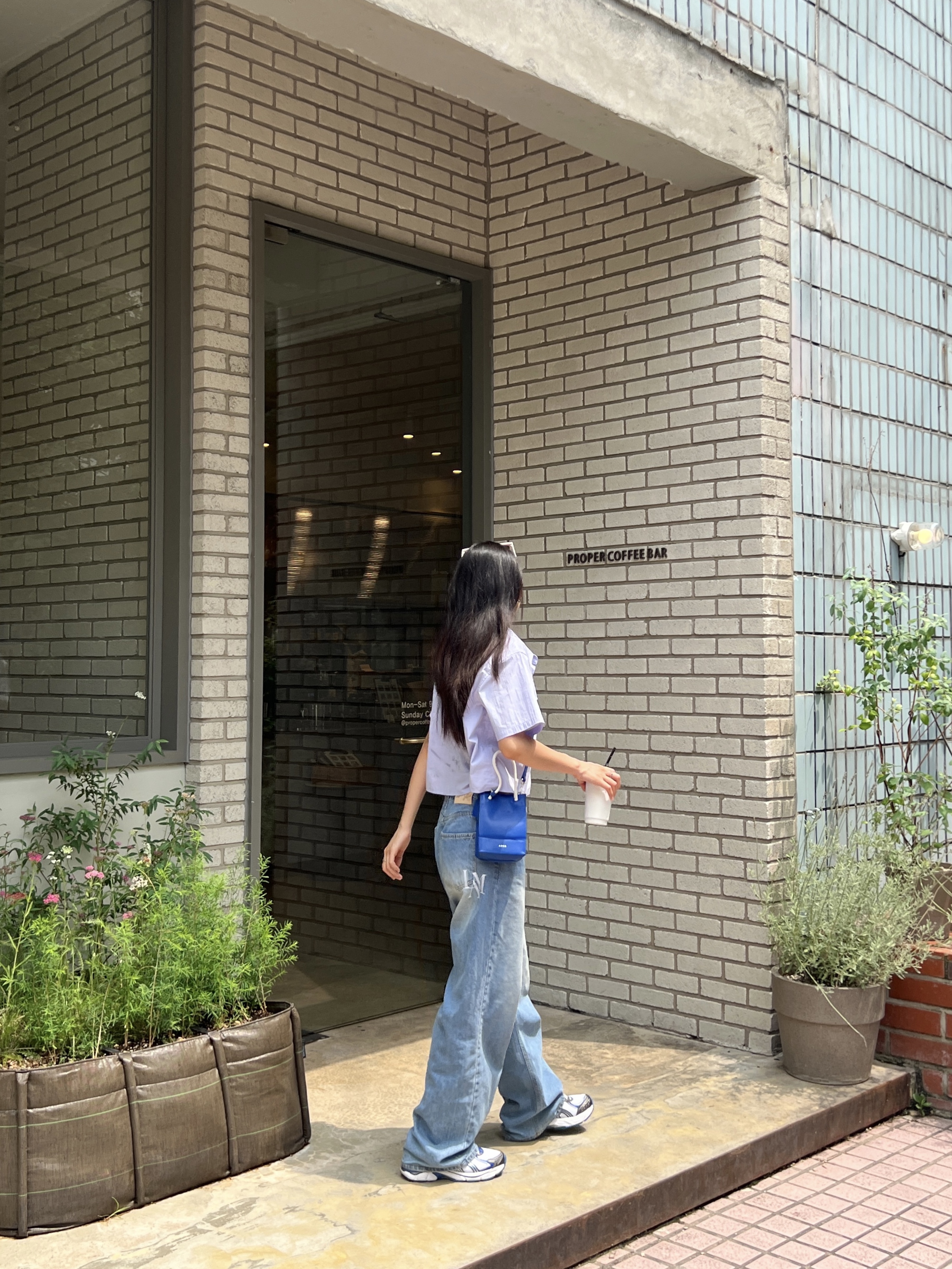Ader Error Small Shopper Bag Blue, Asics GT-2160 White Illusion Blue 착용 스타일 - 4