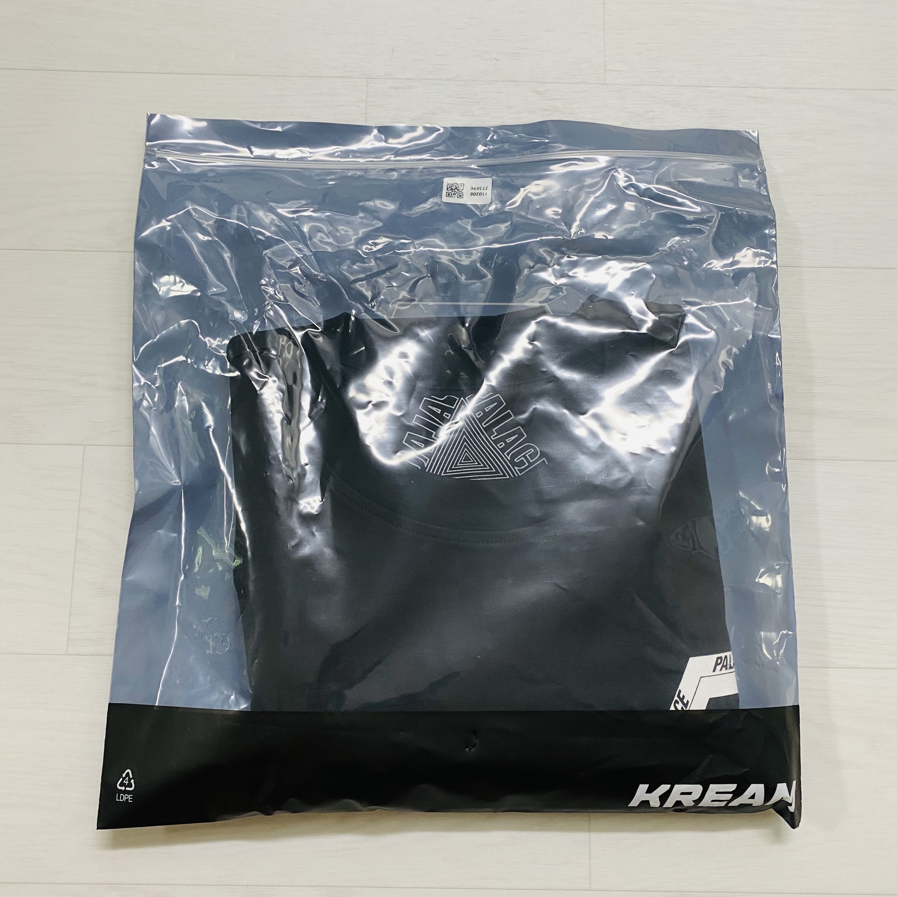 Palace Dodgy But Lush T-Shirt Black - 21SS 착용 스타일 - 2