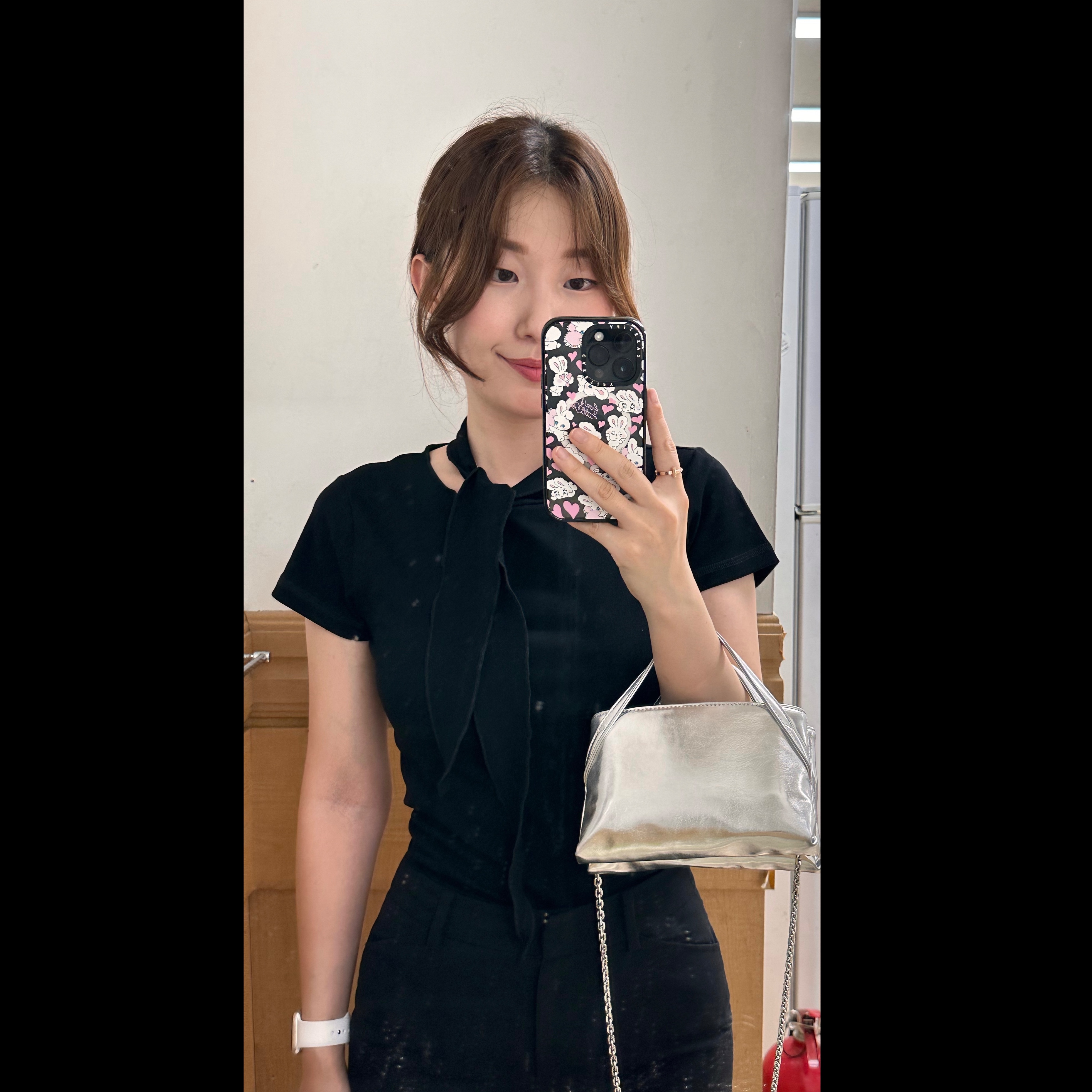 Apple Watch SE 44mm GPS Starlight Aluminum Case with Sport Band Starlight (Korean Ver.), Tiffany & Co. Tiffany T T1 Ring 2.5mm Rose Gold 착용 스타일