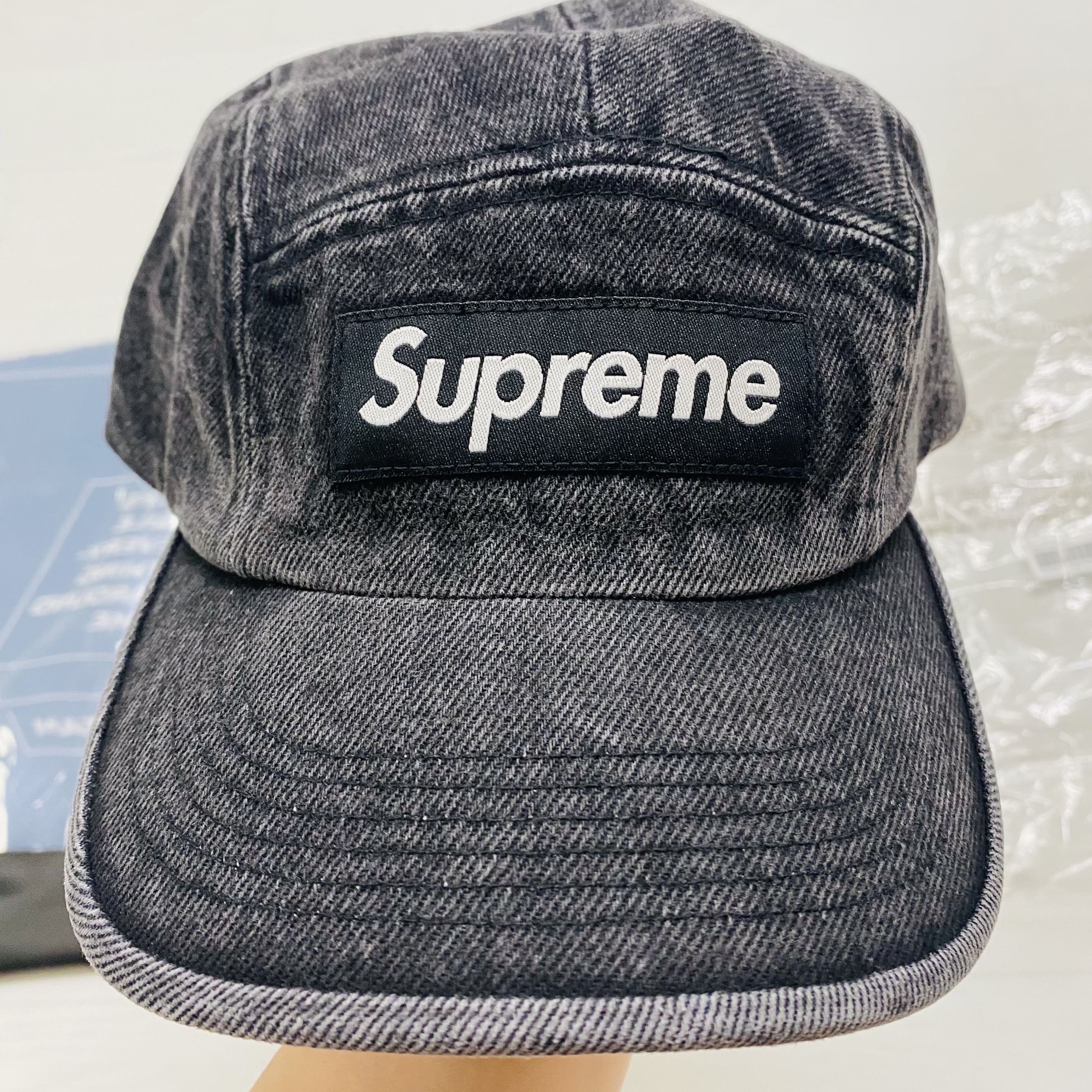 Supreme Denim Camp Cap Black - 24SS 착용 스타일 - 1