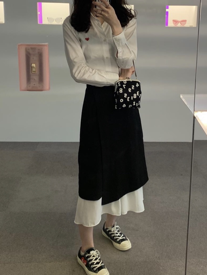 Converse x Play Comme des Garcons Chuck 70 Ox Black, Play Comme des Garcons little red heart Button Down Shirt White 착용 스타일