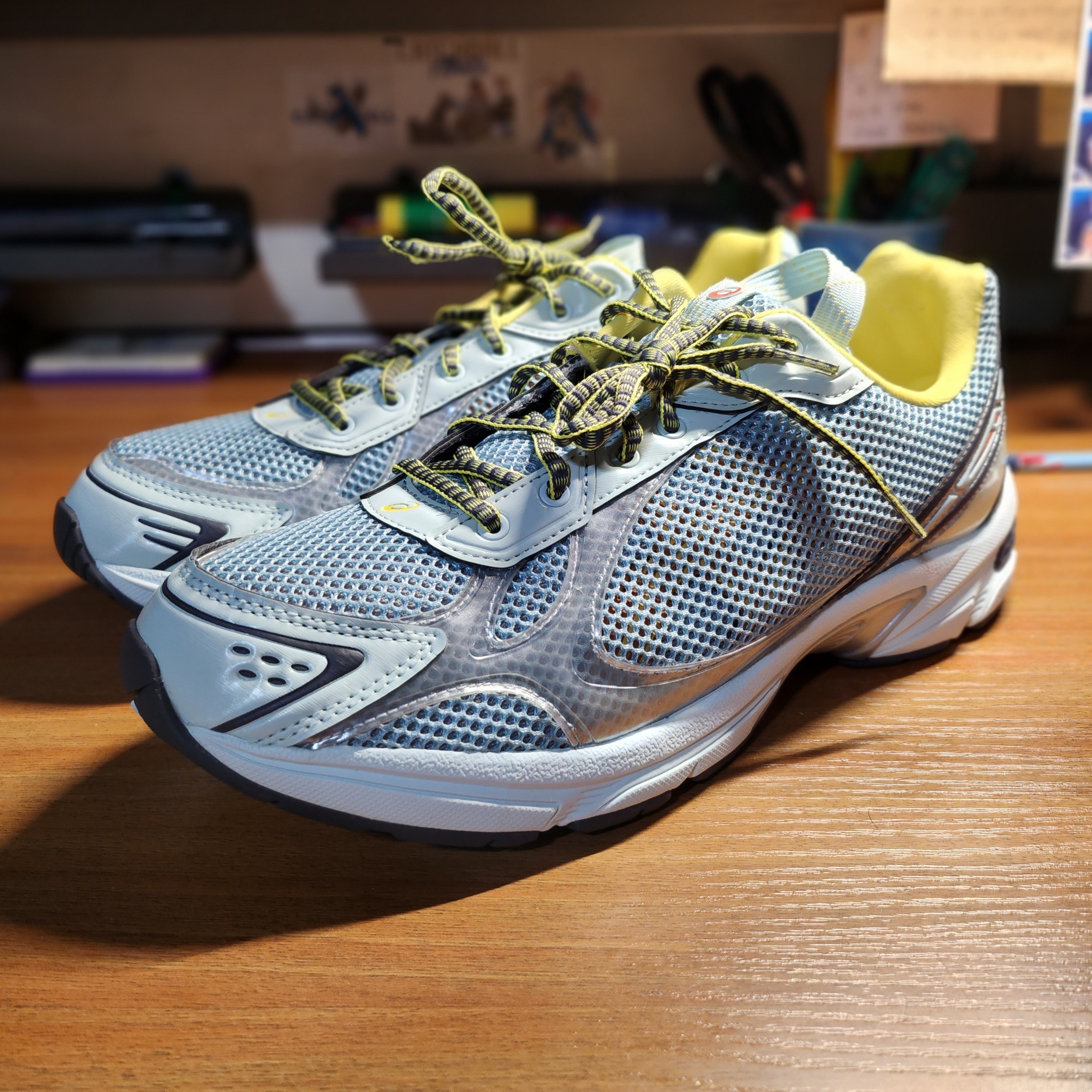 Asics UB4-S Gel-1130 Smoke Blue, Swatch Clearly New Gent Quartz Transparent 착용 스타일 - 1