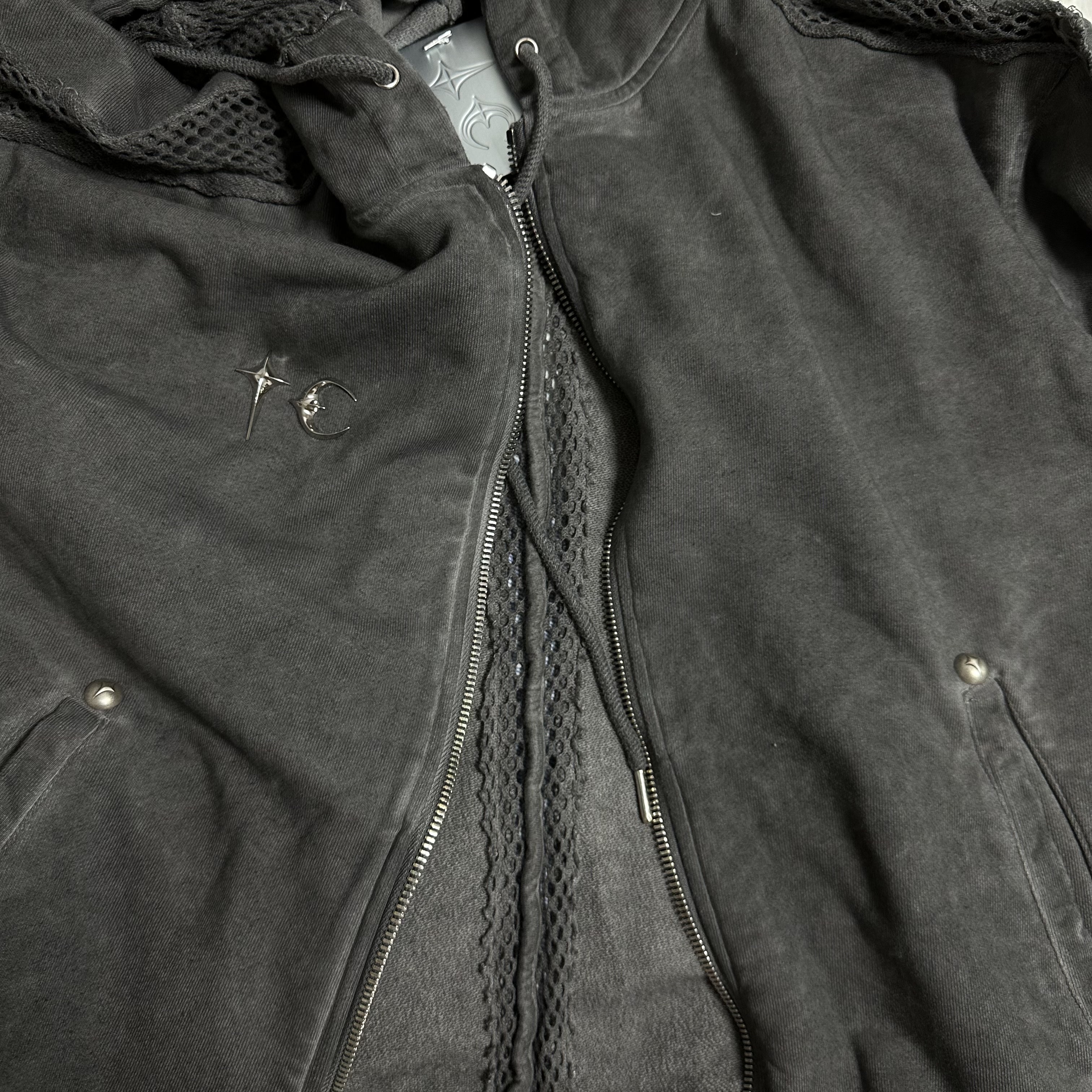 Thug Club Dem Zip-Up Gray 착용 스타일