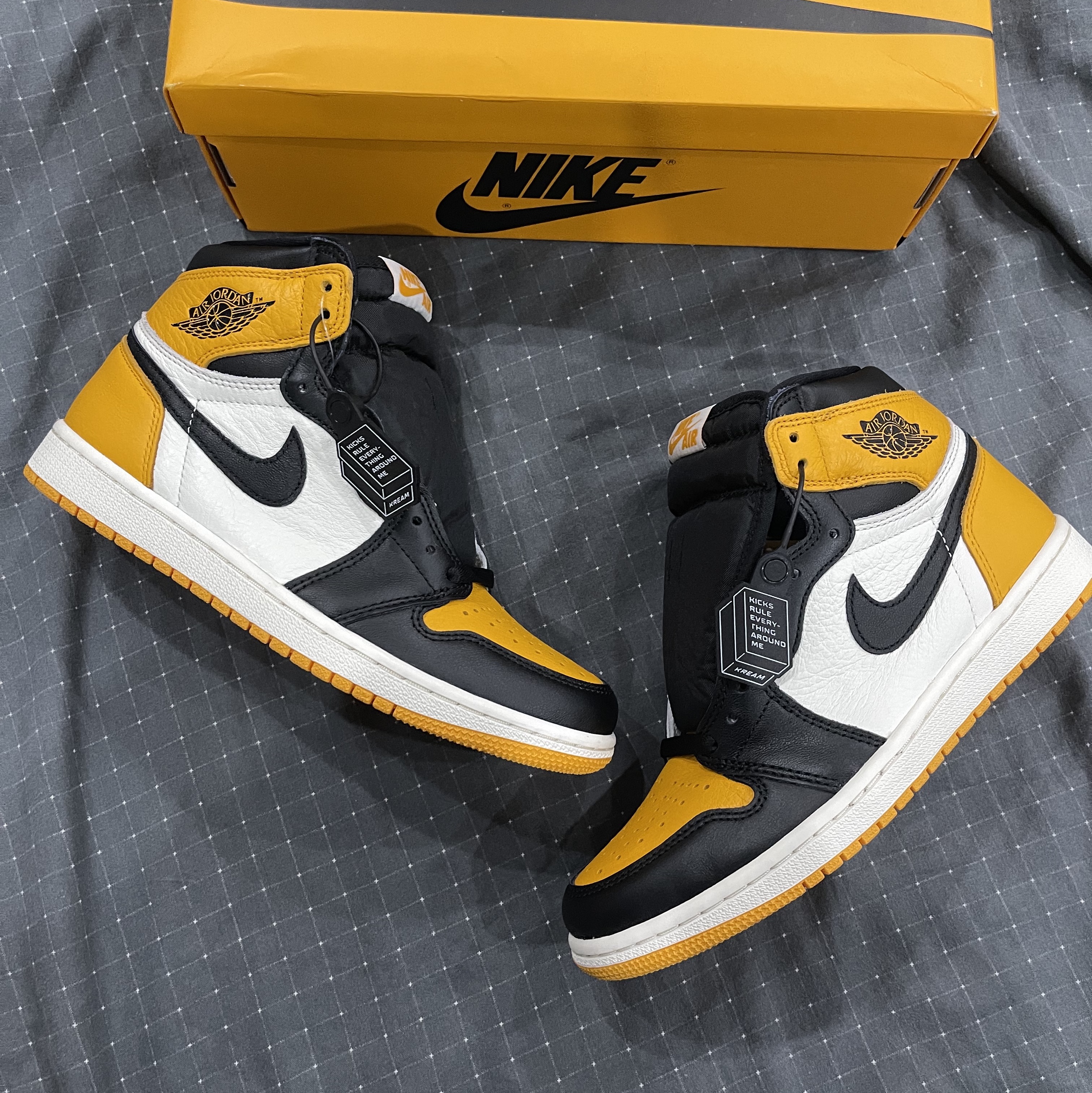 Jordan 1 Retro High OG Taxi 착용 스타일 - 1
