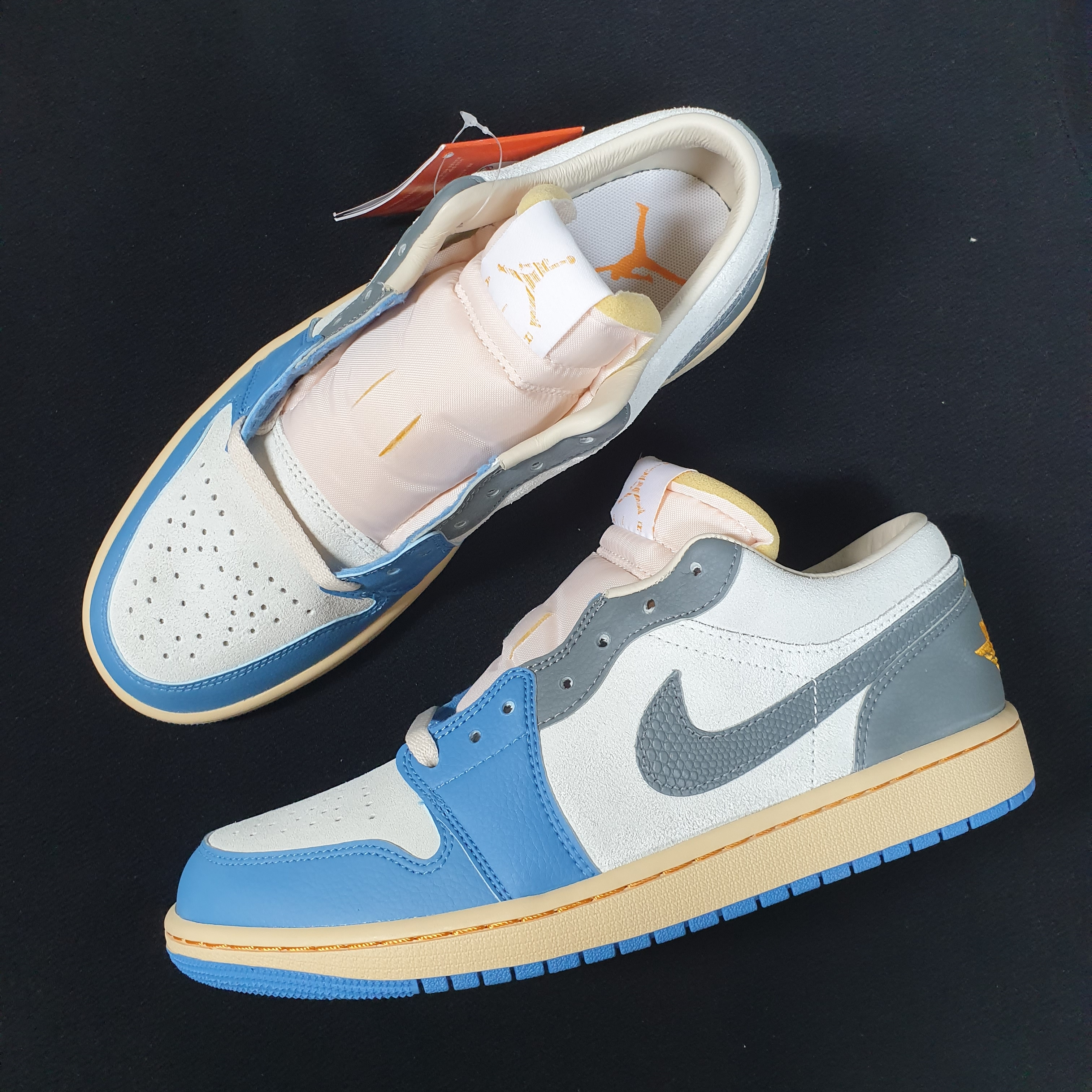 Jordan 1 Low SE Tokyo 96 착용 스타일