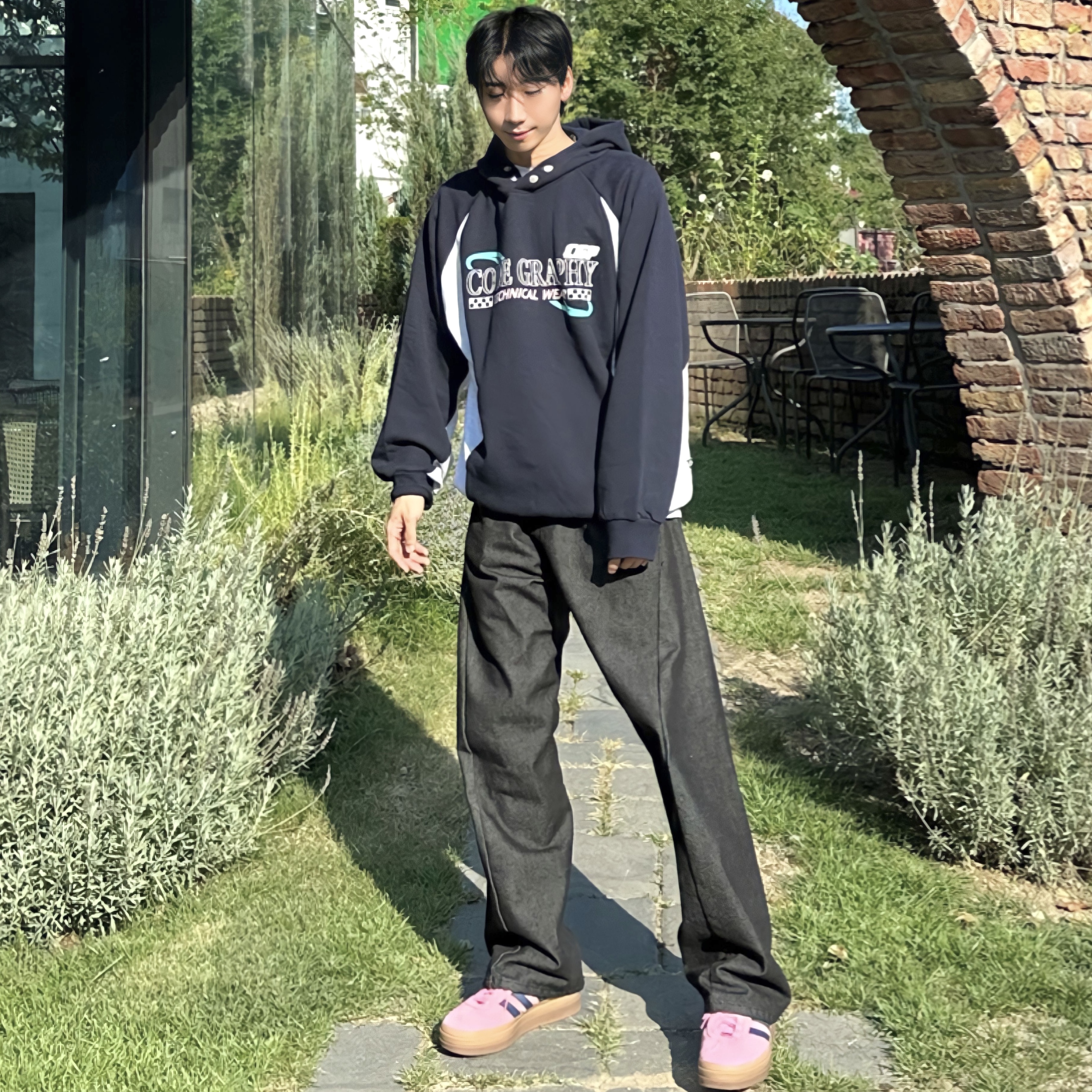 (W) Adidas Gazelle Bold Pink Glow Victory Blue 착용 스타일 - 4