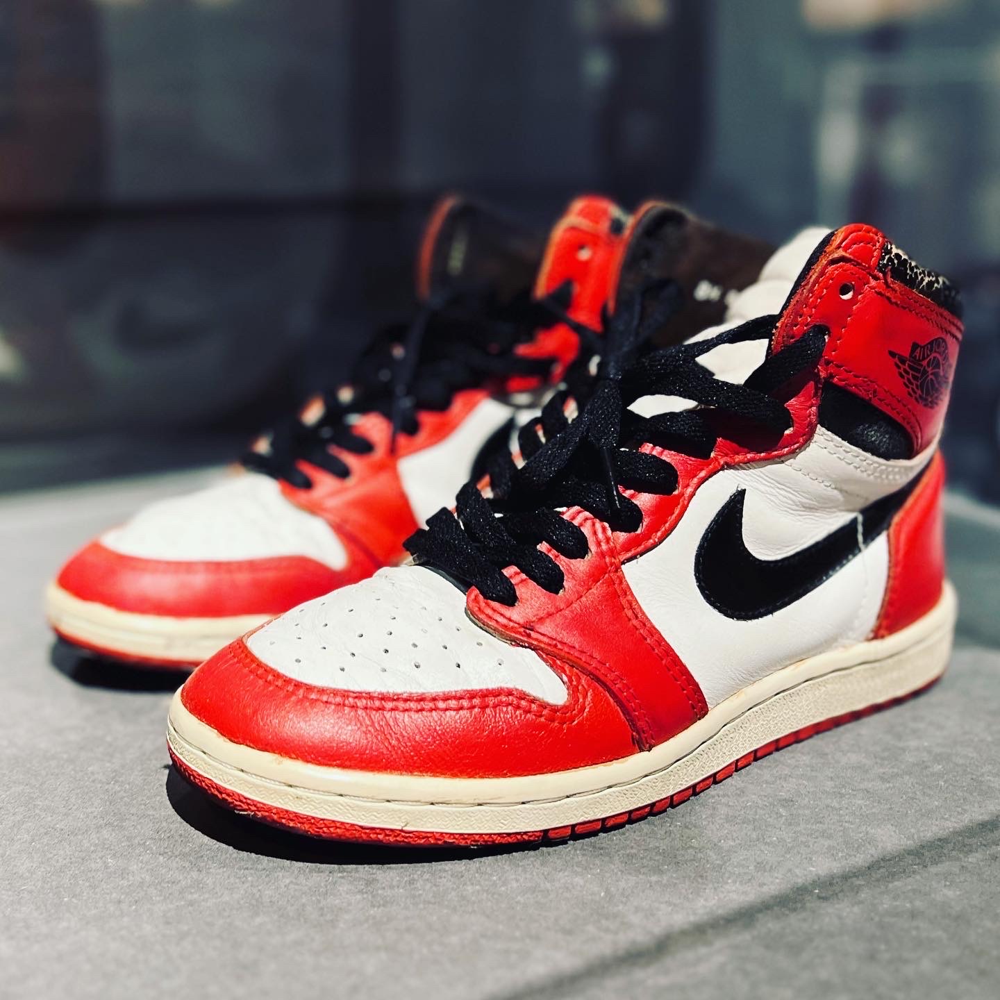 Jordan 1 OG Chicago 1985, Jordan 13 Retro He Got Game 2018 착용 스타일 - 1