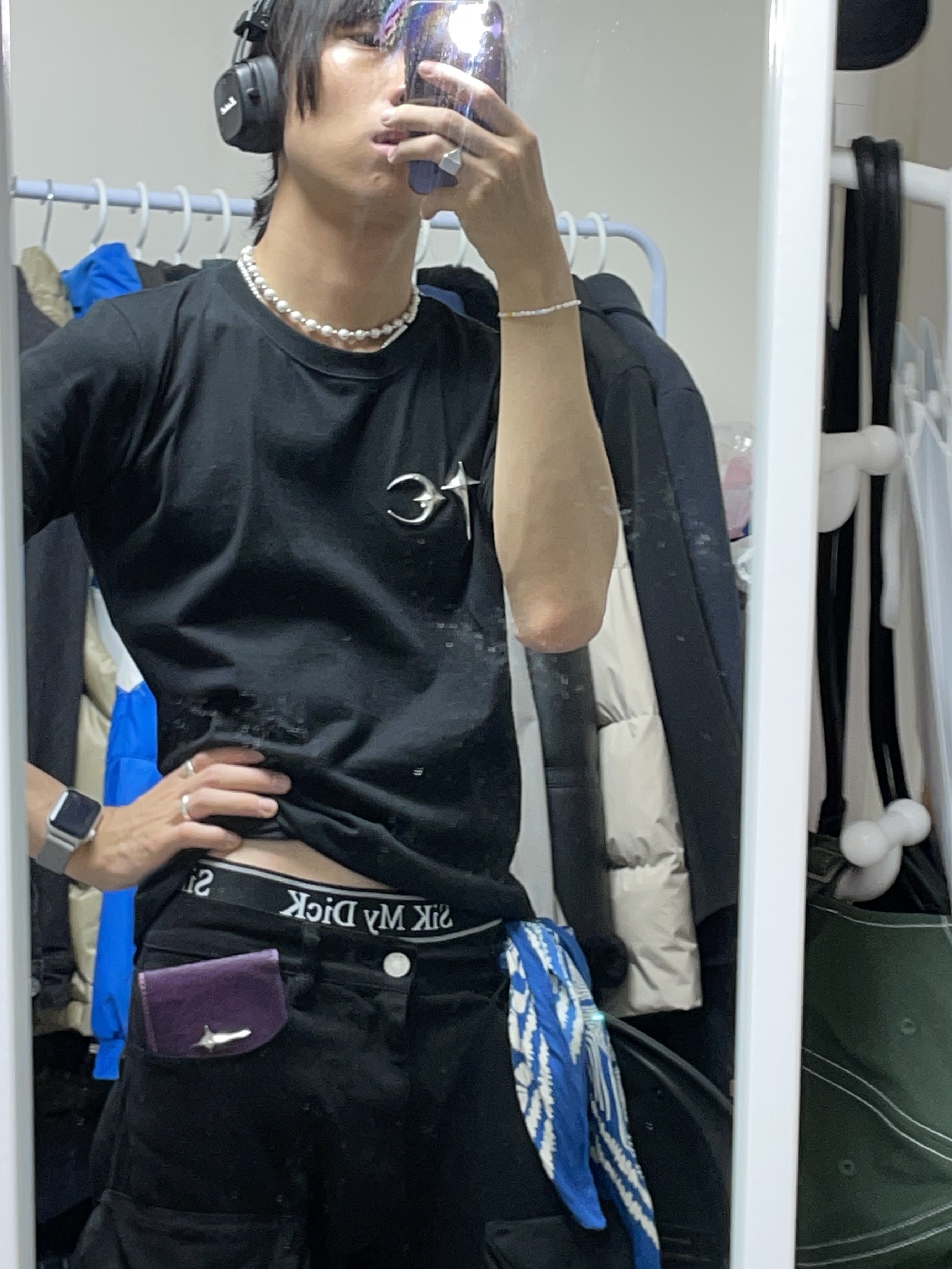 Sik-K Sik My Dick Black 착용 스타일
