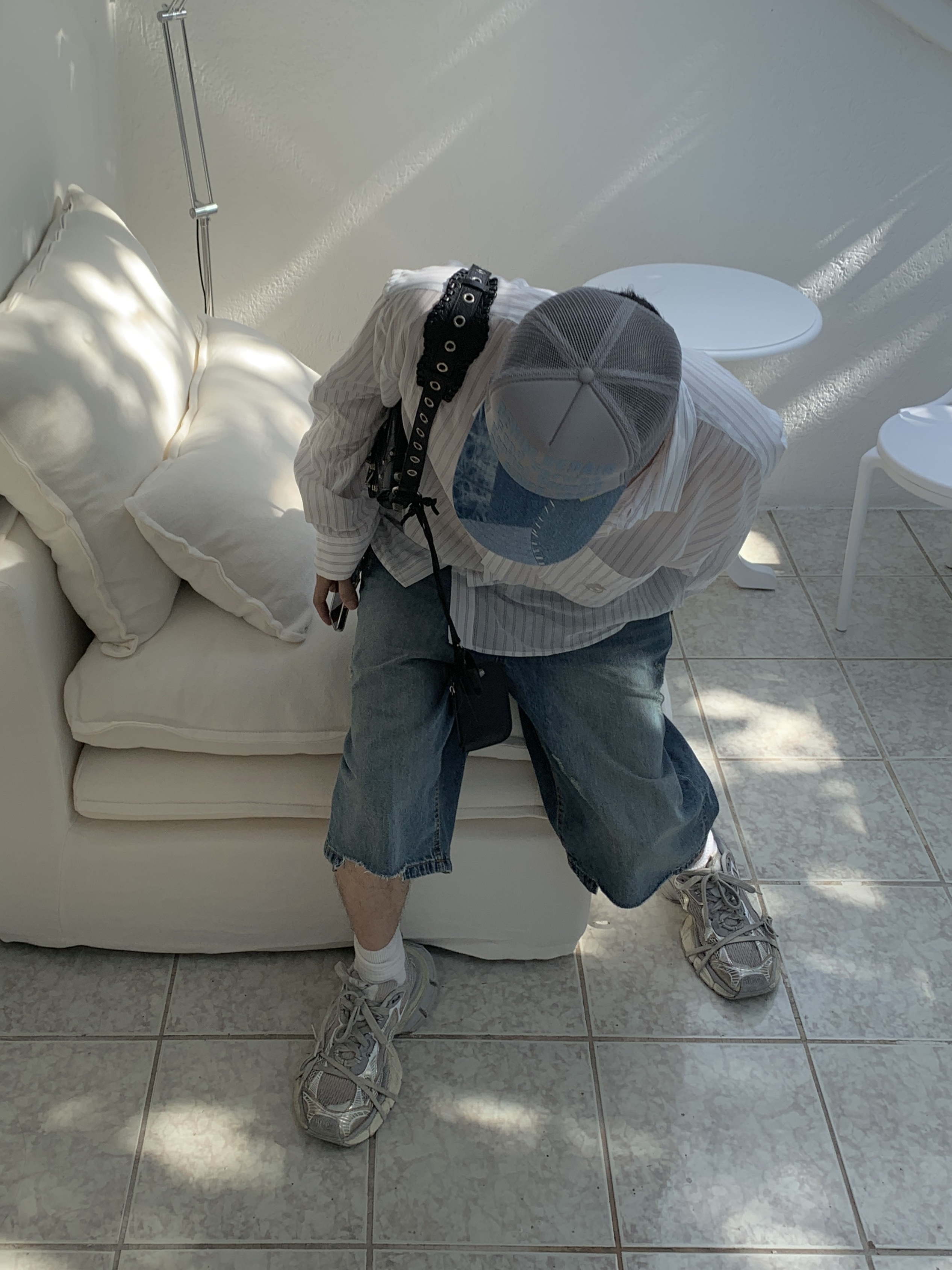 (W) Balenciaga 3XL Sneakers Light Beige, Balenciaga 3XL Sneakers Light Beige 착용 스타일 - 4