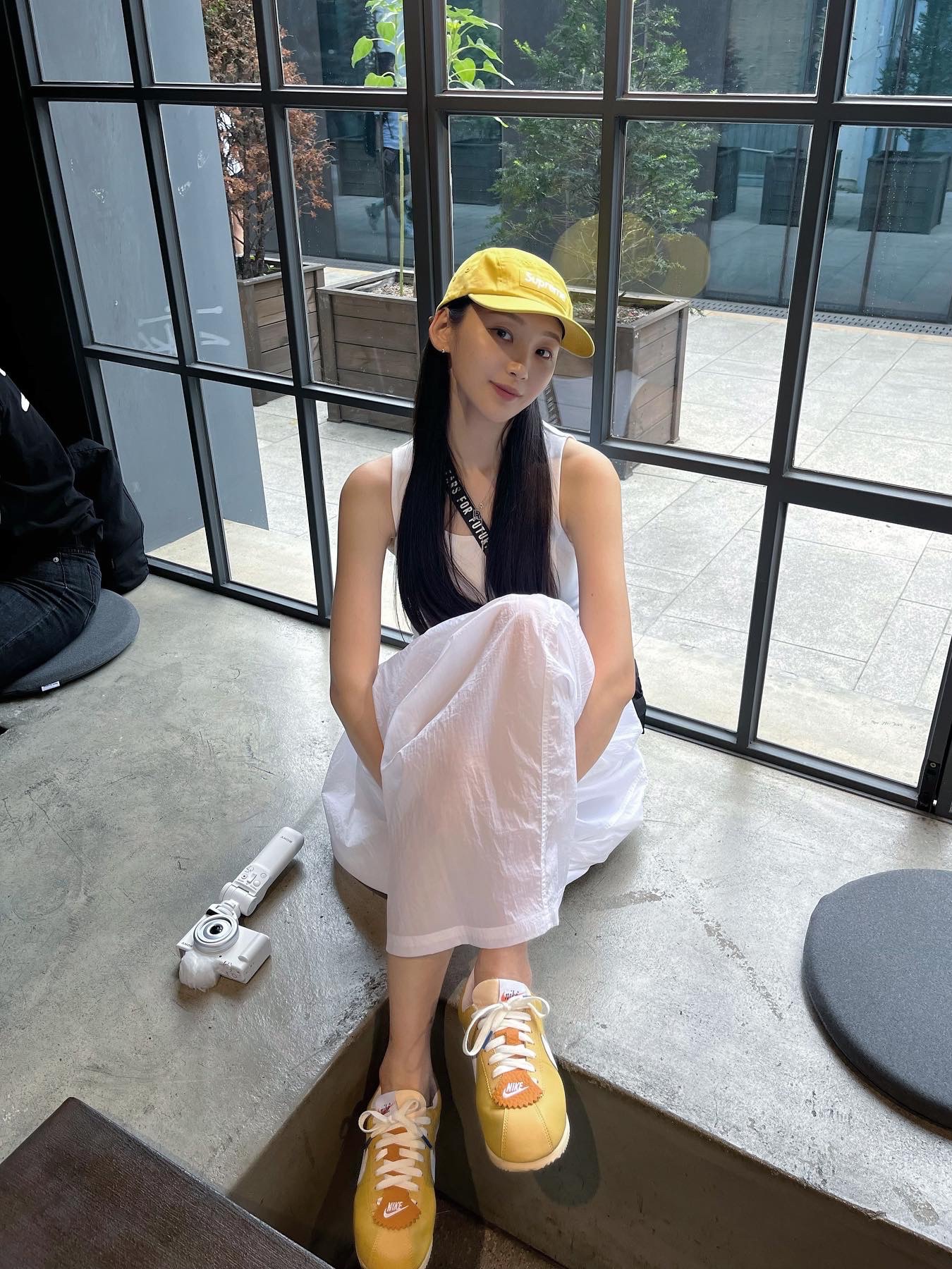 Supreme Washed Chino Twill Camp Cap Yellow - 23SS, Nike Cortez 23 SE Wheat Gold 착용 스타일