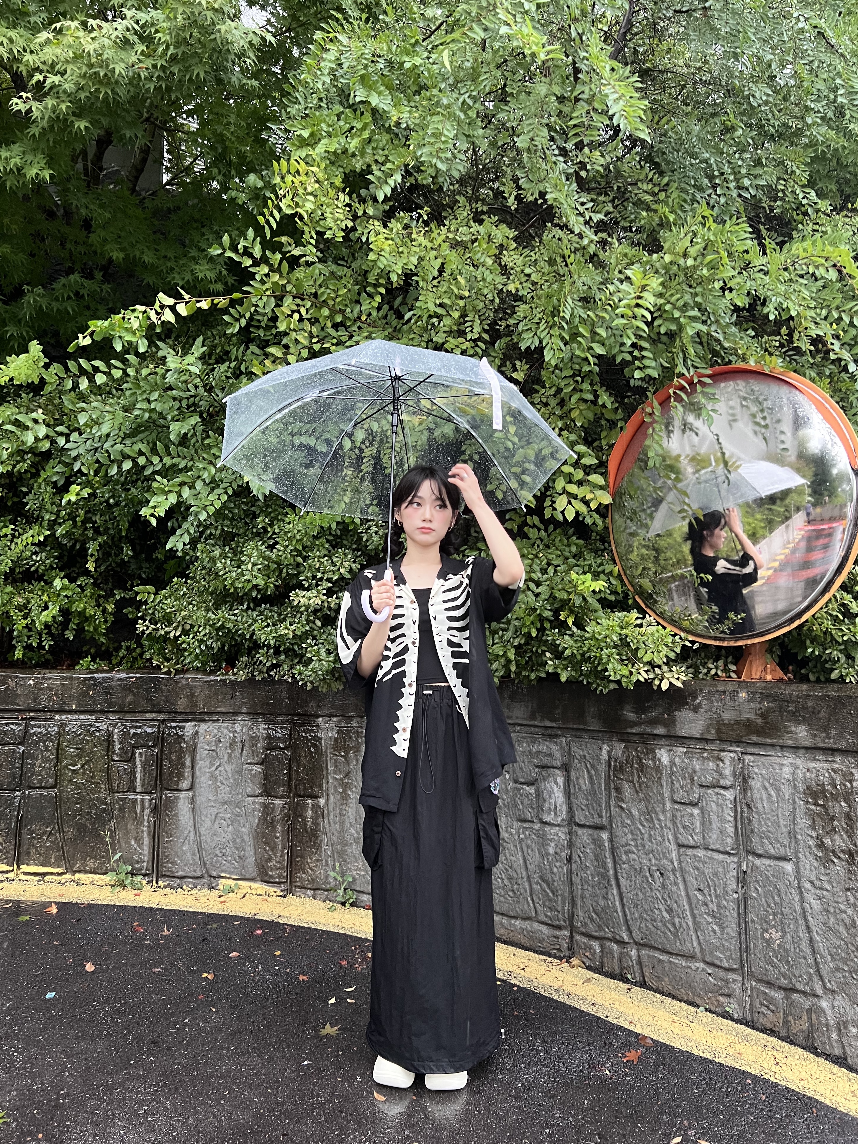 Kapital Silk Rayon Bone Aloha Shirt Black, (W) Rockfishweatherwear Hayden Clog Cream 착용 스타일 - 2