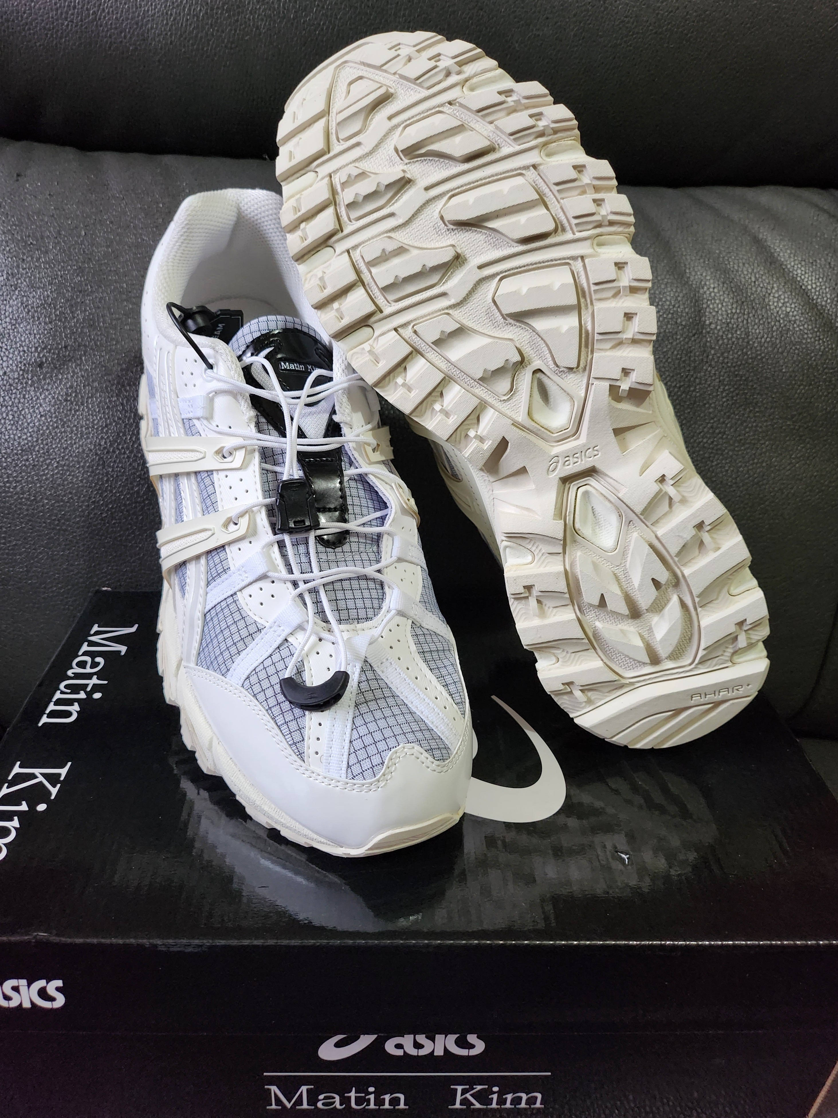 (W) Asics x Matin Kim Gel-Sonoma 15-50 Glacier Grey White 착용 스타일 - 2