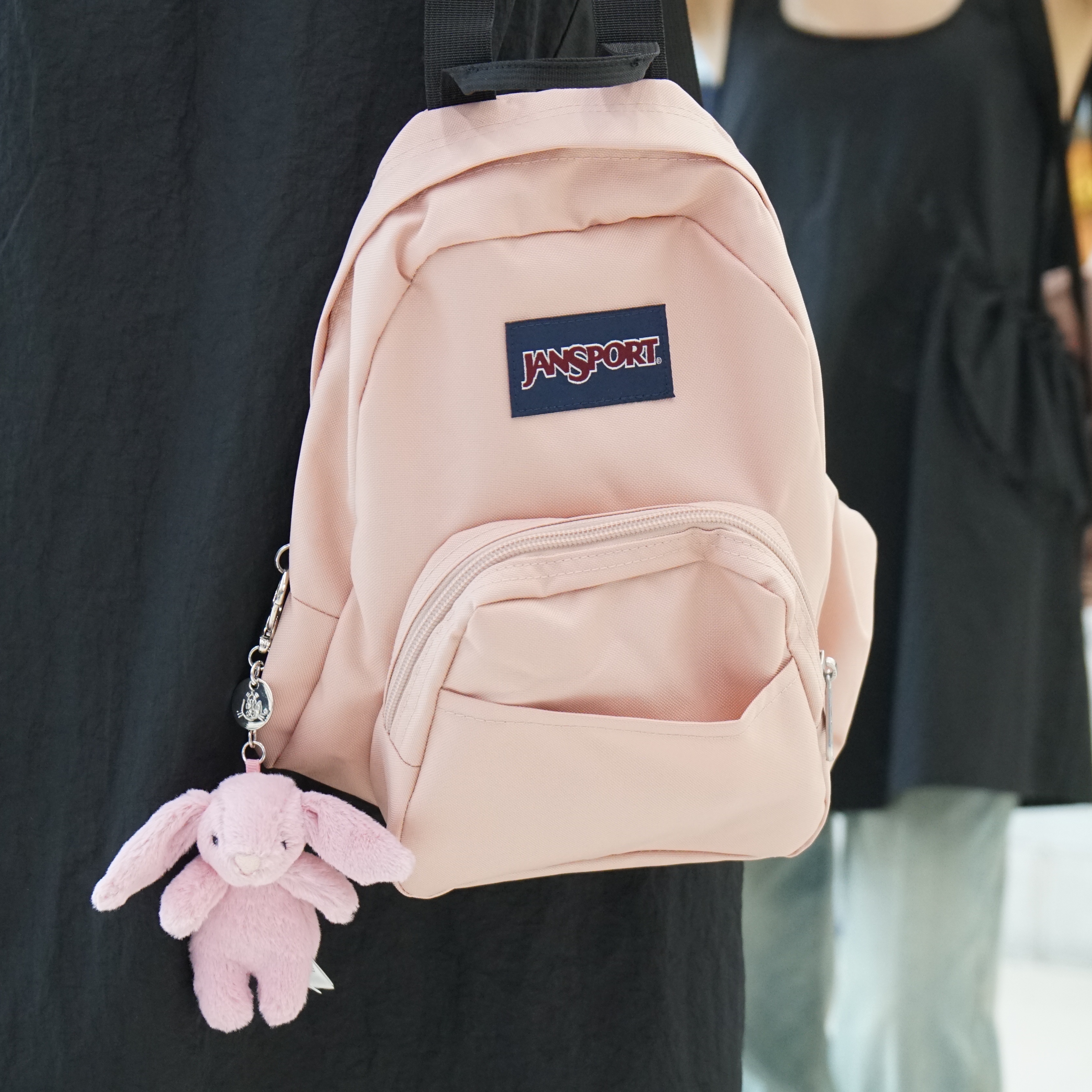 Jellycat Bashful Bunny Bag Charm Tulip, Jansport Half Pint Mini Backpack Misty Rose 착용 스타일
