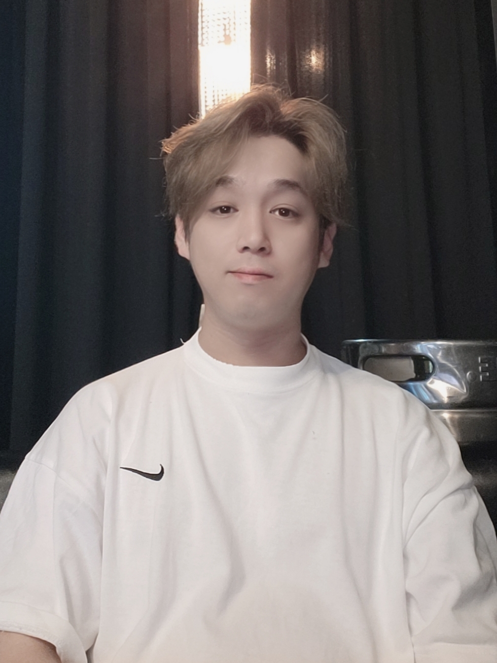 Nike x Stussy T-Shirt White (DV1774-100) 착용 스타일