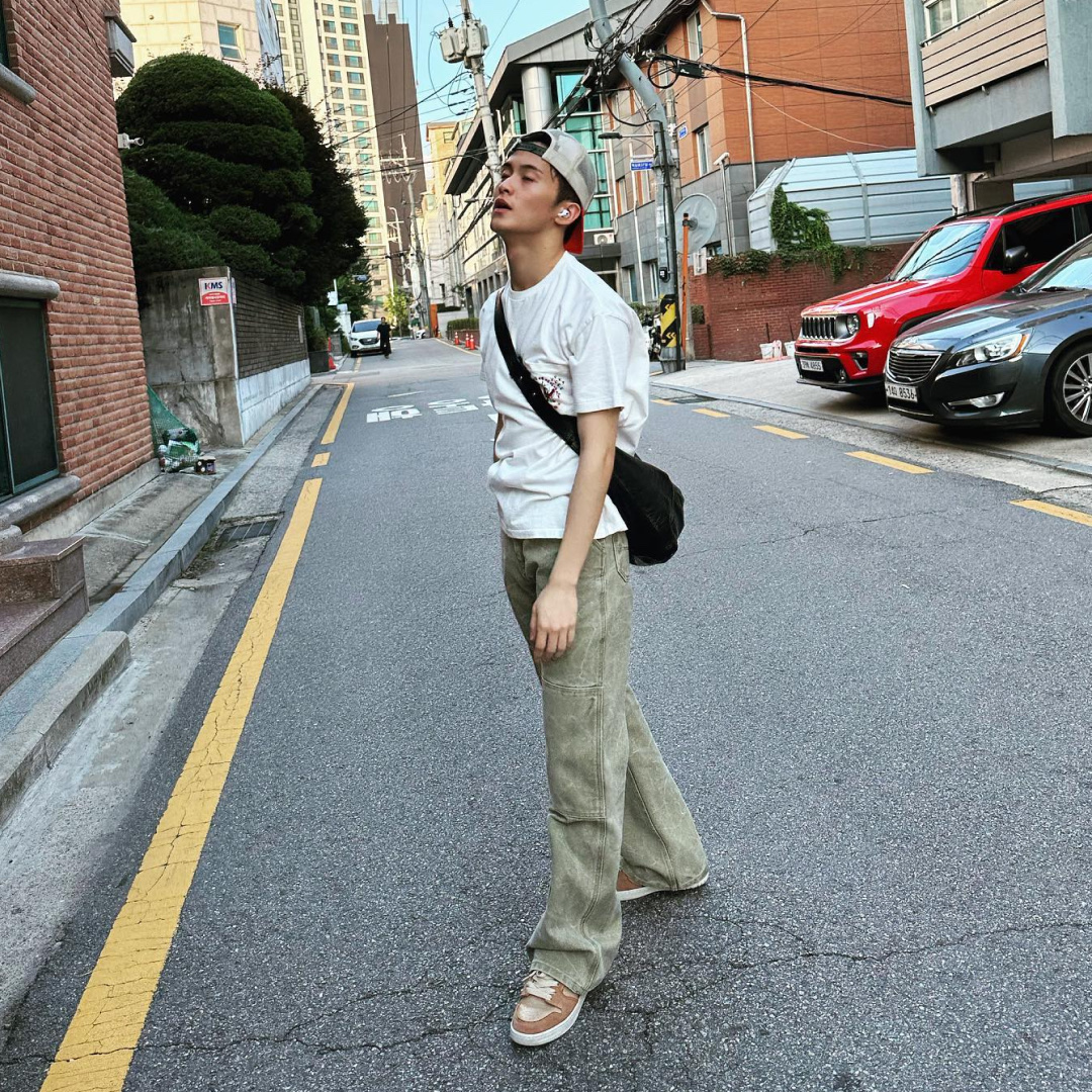 BAPE Bape SK8 Sta Low #4 M1 Beige 착용 스타일 - 3