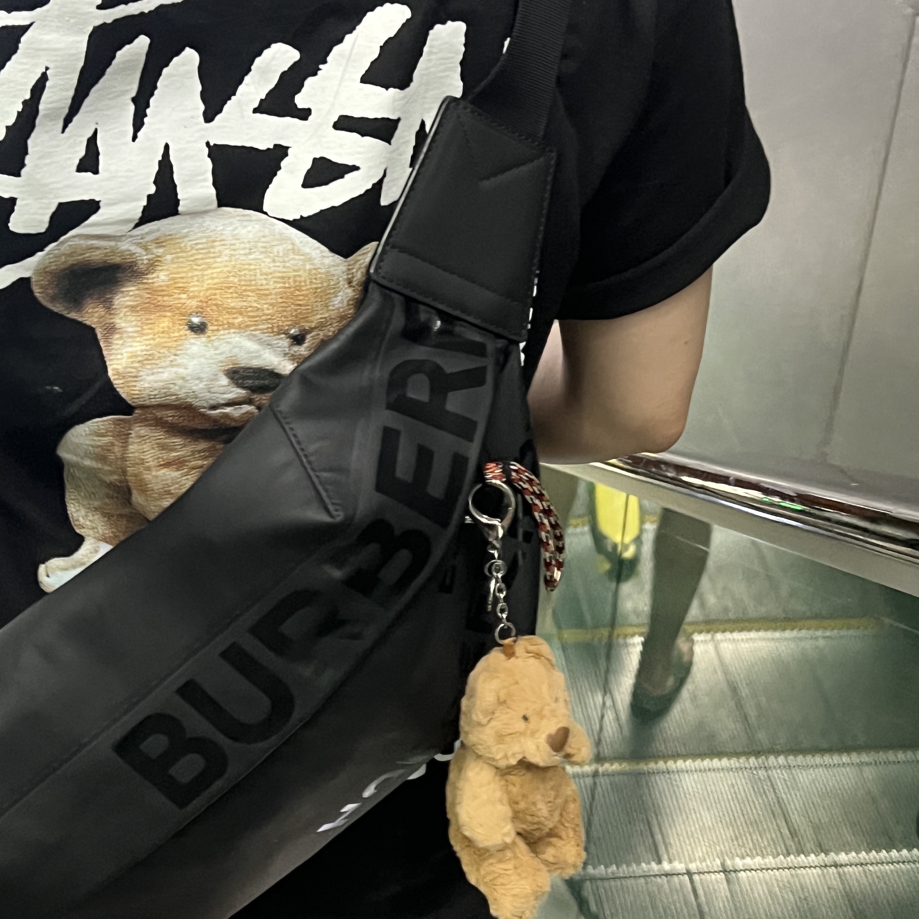 Stussy Built Tough T-Shirt Black 착용 스타일